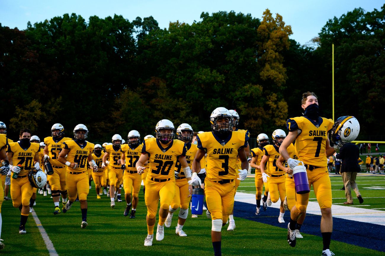 MHSAA football: Game predictions for Week 5 from Son of Swami