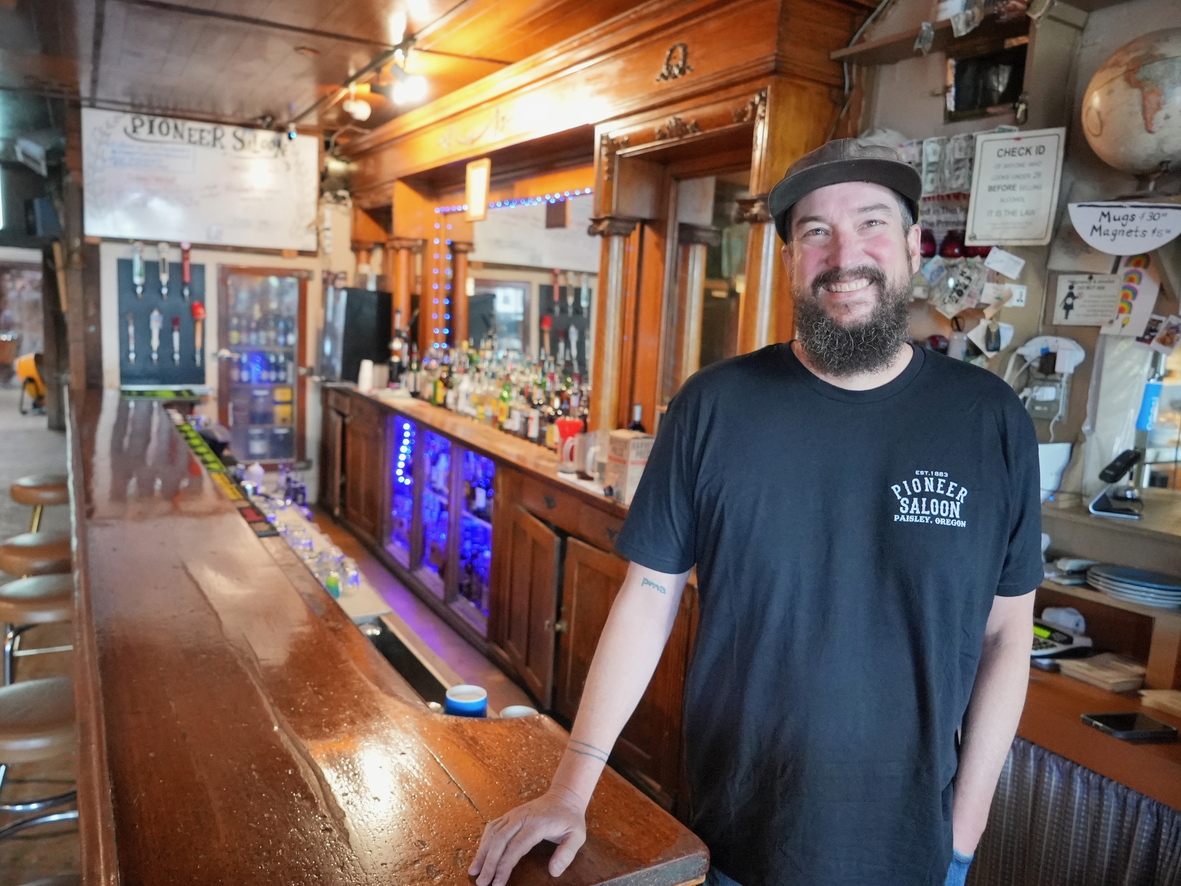 Pioneer Saloon - oregonlive.com