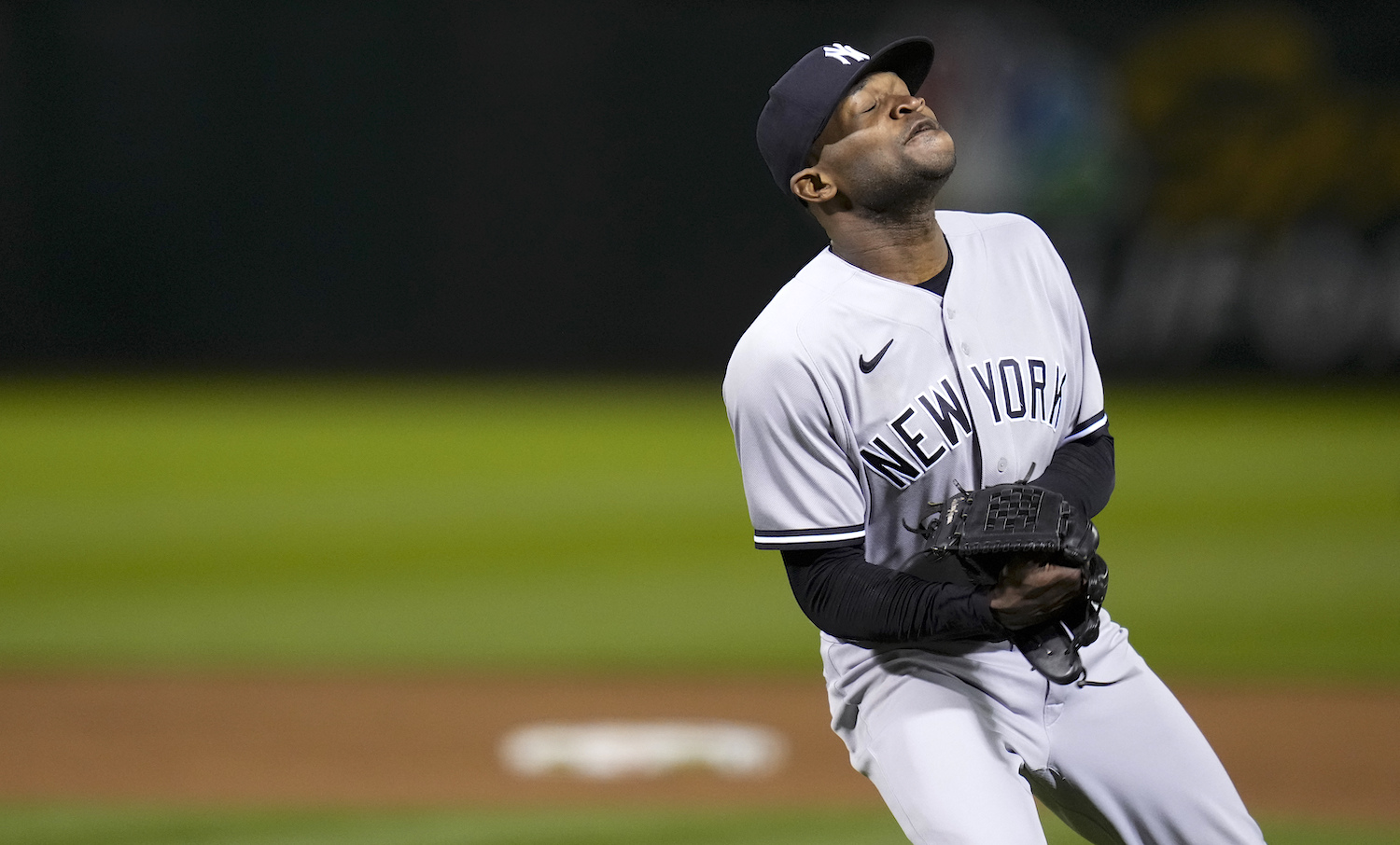 Yankees' Domingo German pitches perfect game vs. Oakland A's