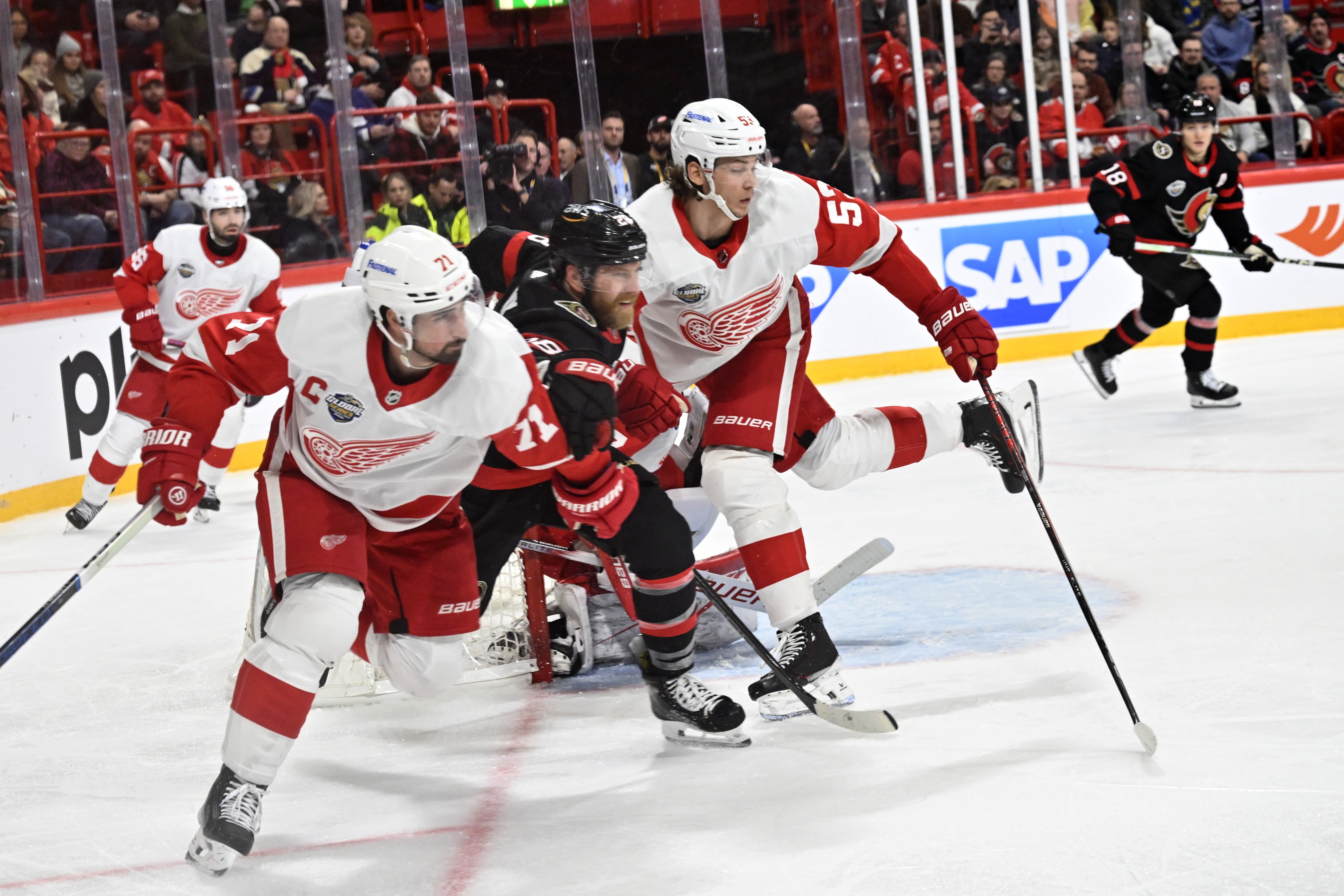 Red Wings' Larkin knocked unconscious after cross-check from behind, National Sports