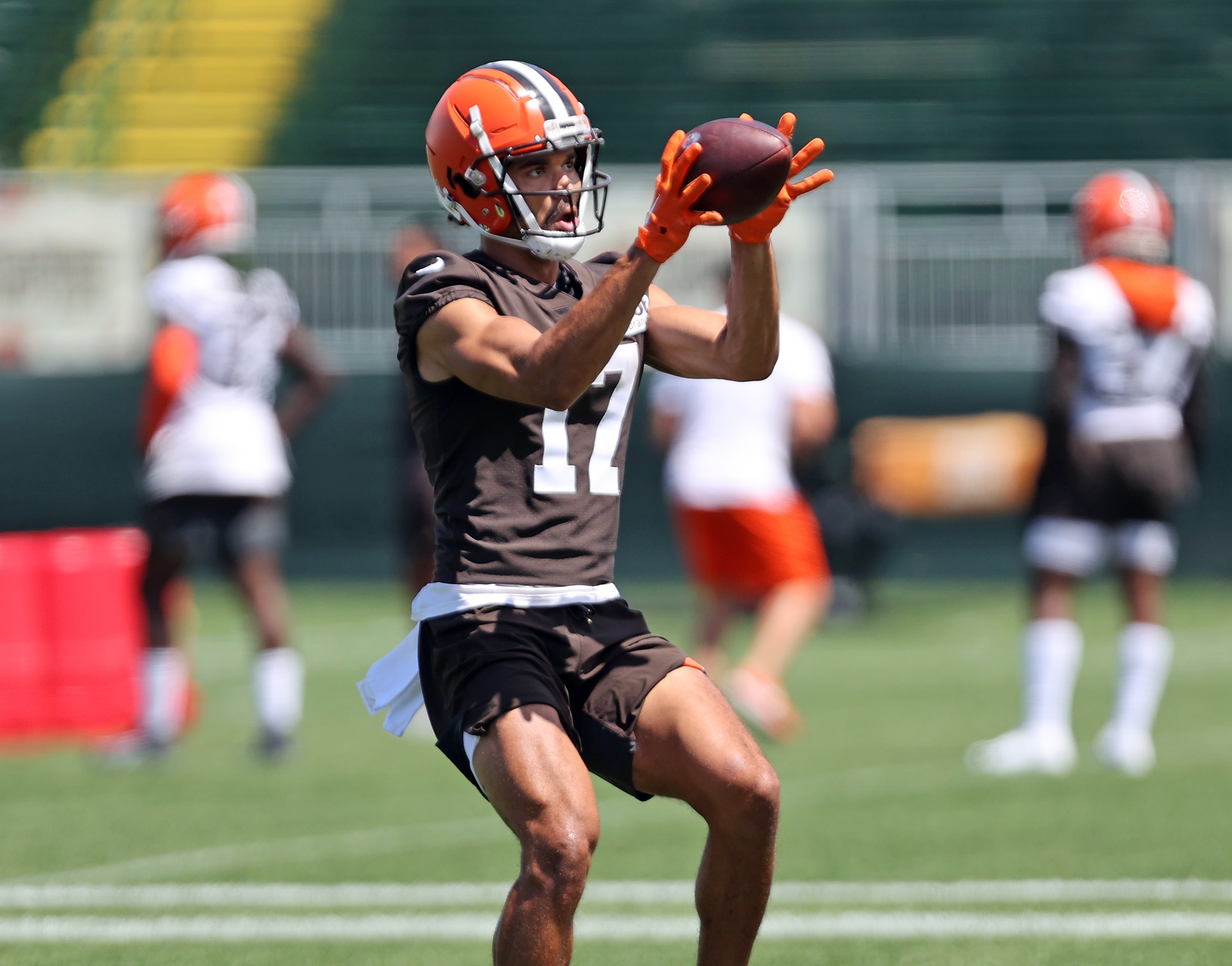 Browns WR Isaiah Weston placed on reserve/retired list