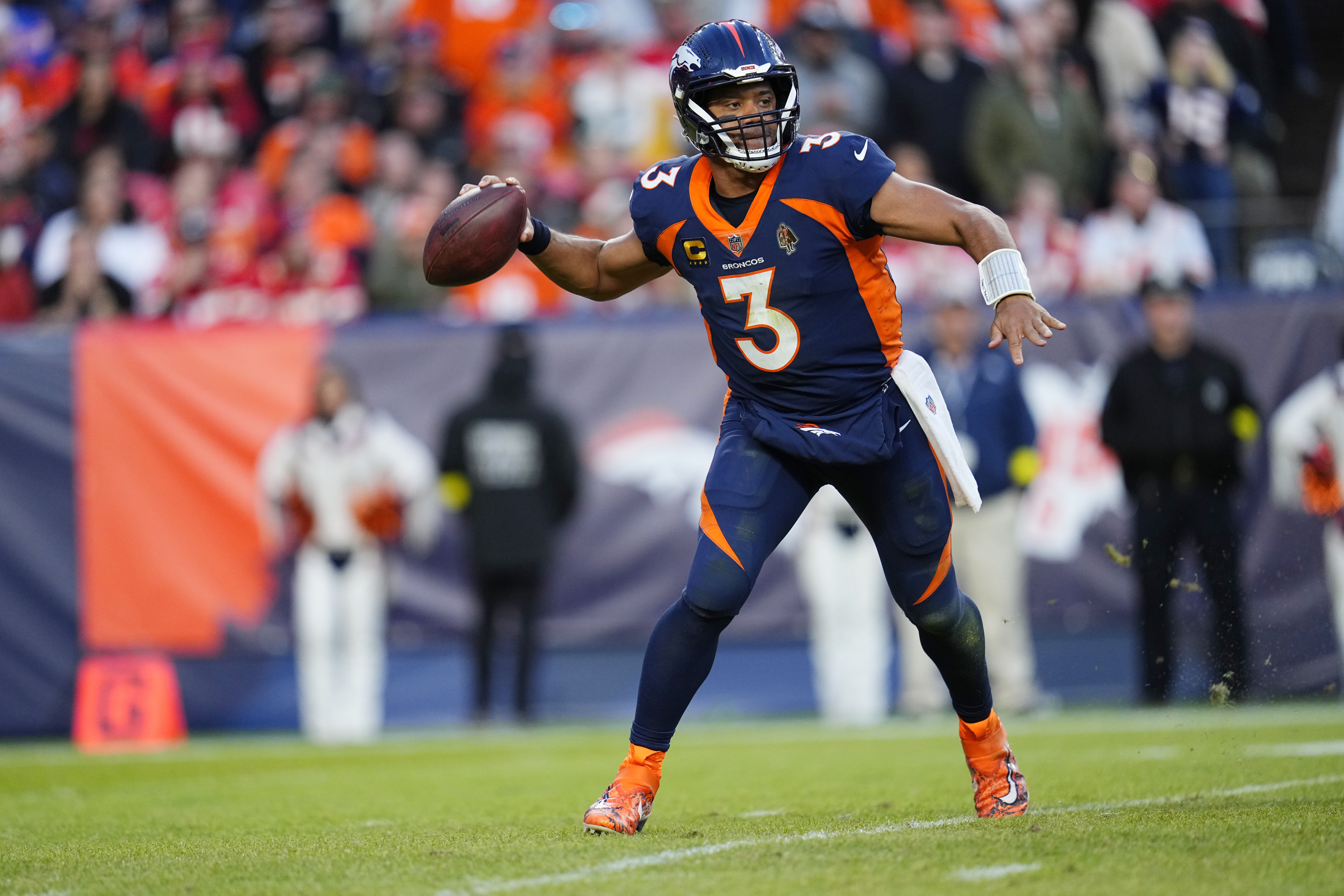 Broncos vs. Seahawks: Game time, TV channel, schedule, odds, how to watch,  more for Week 1 - DraftKings Network