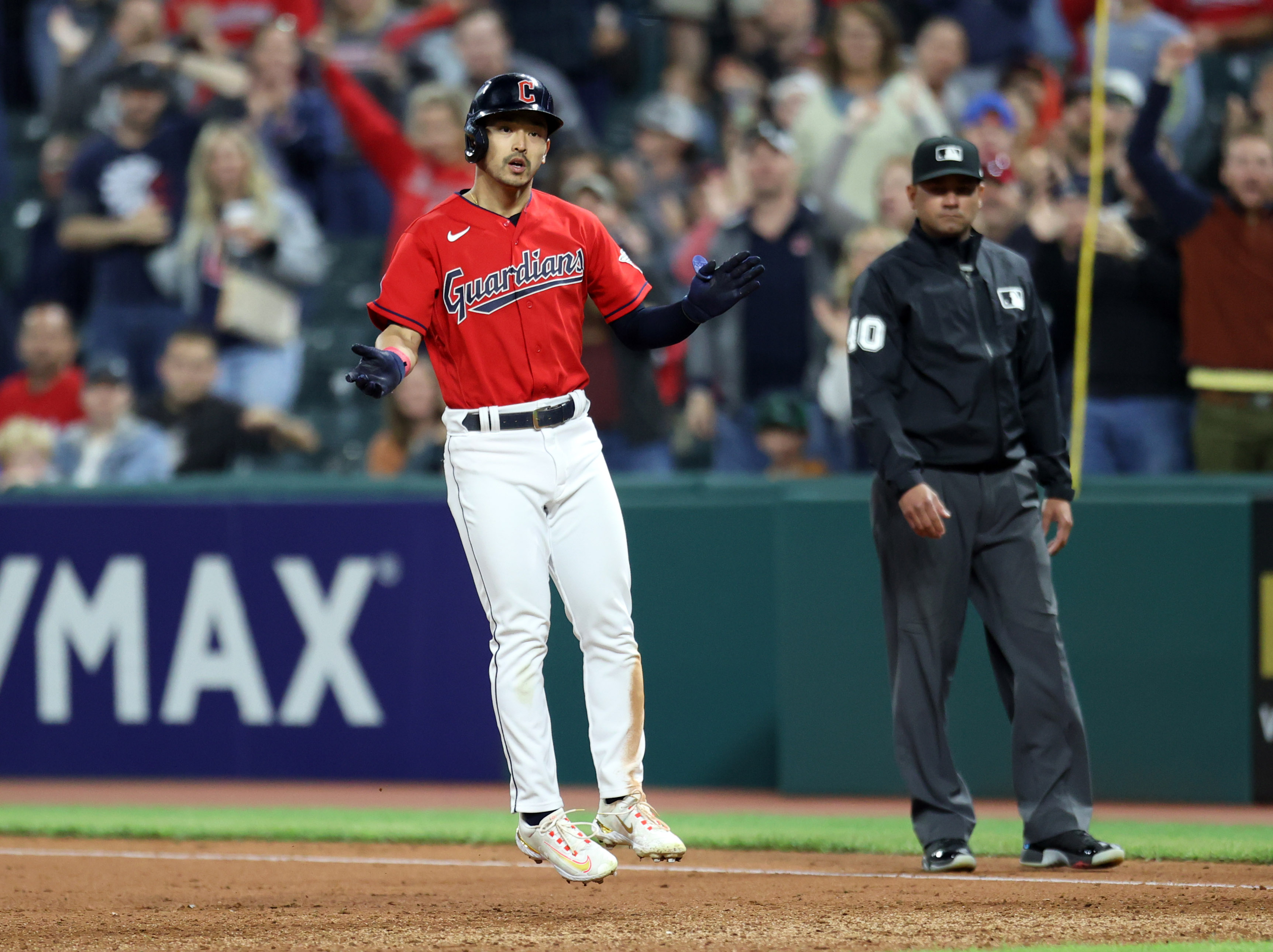 Can the Guardians' offensive woes be traced to Steven Kwan's injury? Hey,  Hoynsie 