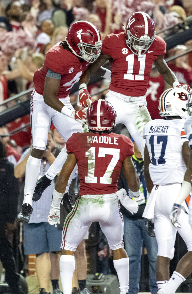 Jaylen Waddle to Tua Tagovailoa's doubters: 'Y'all tripping' 