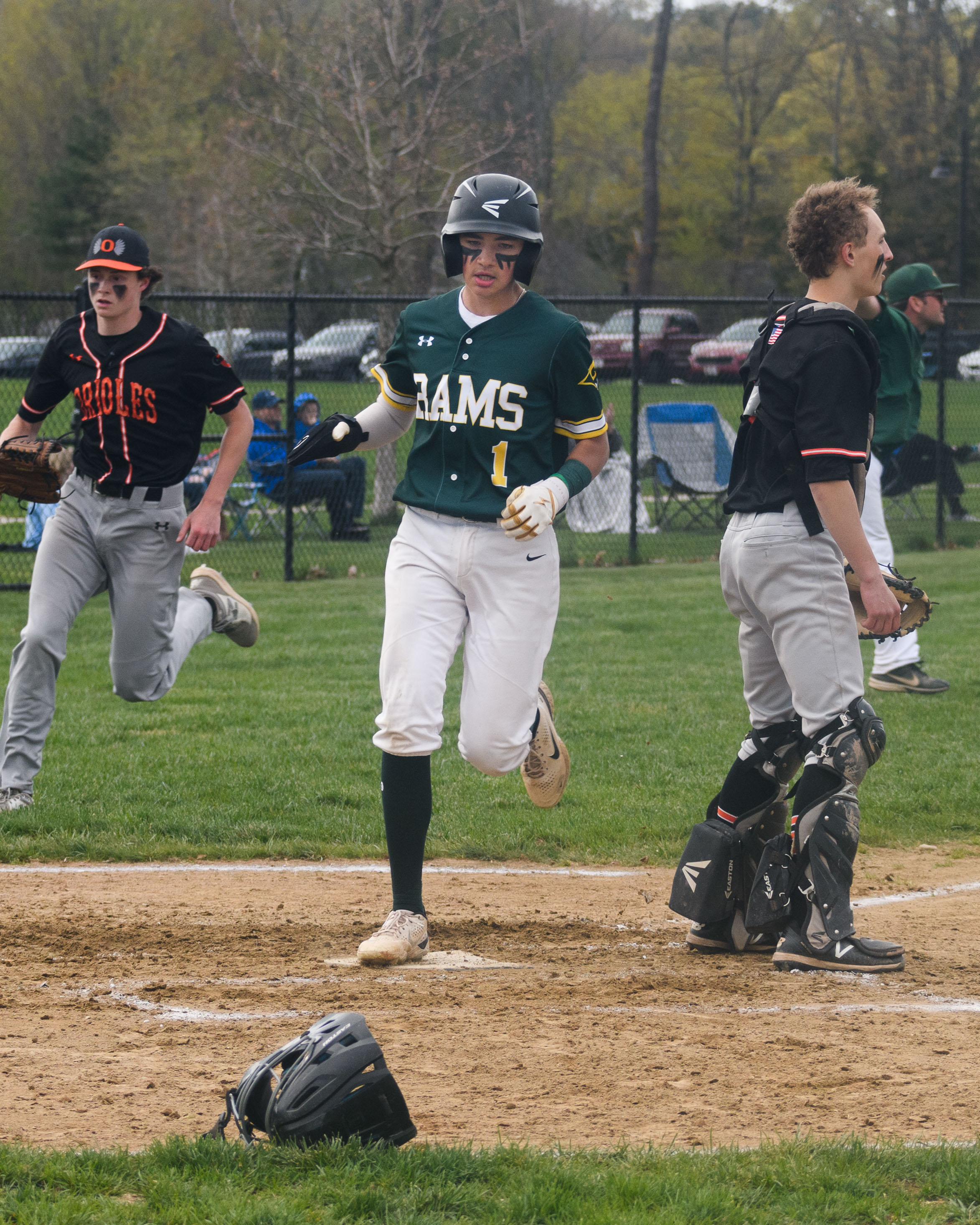 Southwick baseball stuns Belchertown, 10-9