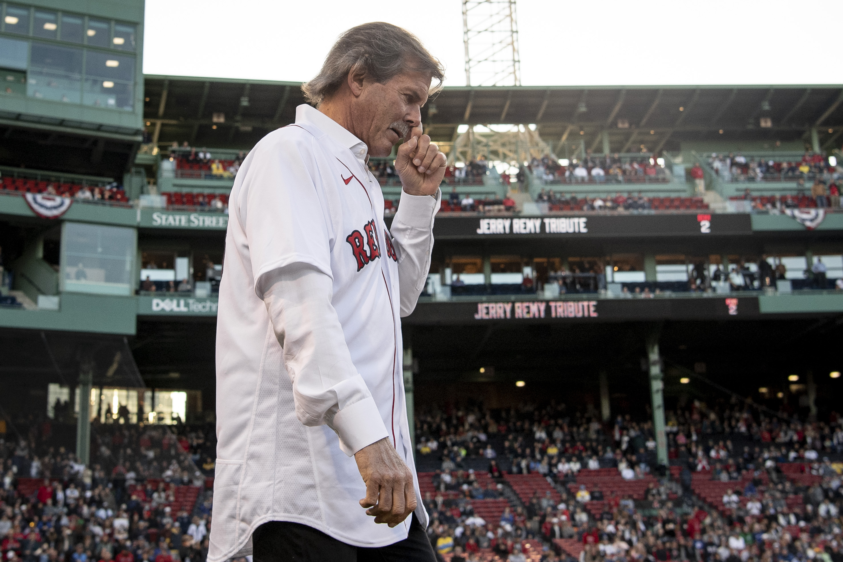 Dennis Eckersley to retire from Red Sox broadcasts on NESN