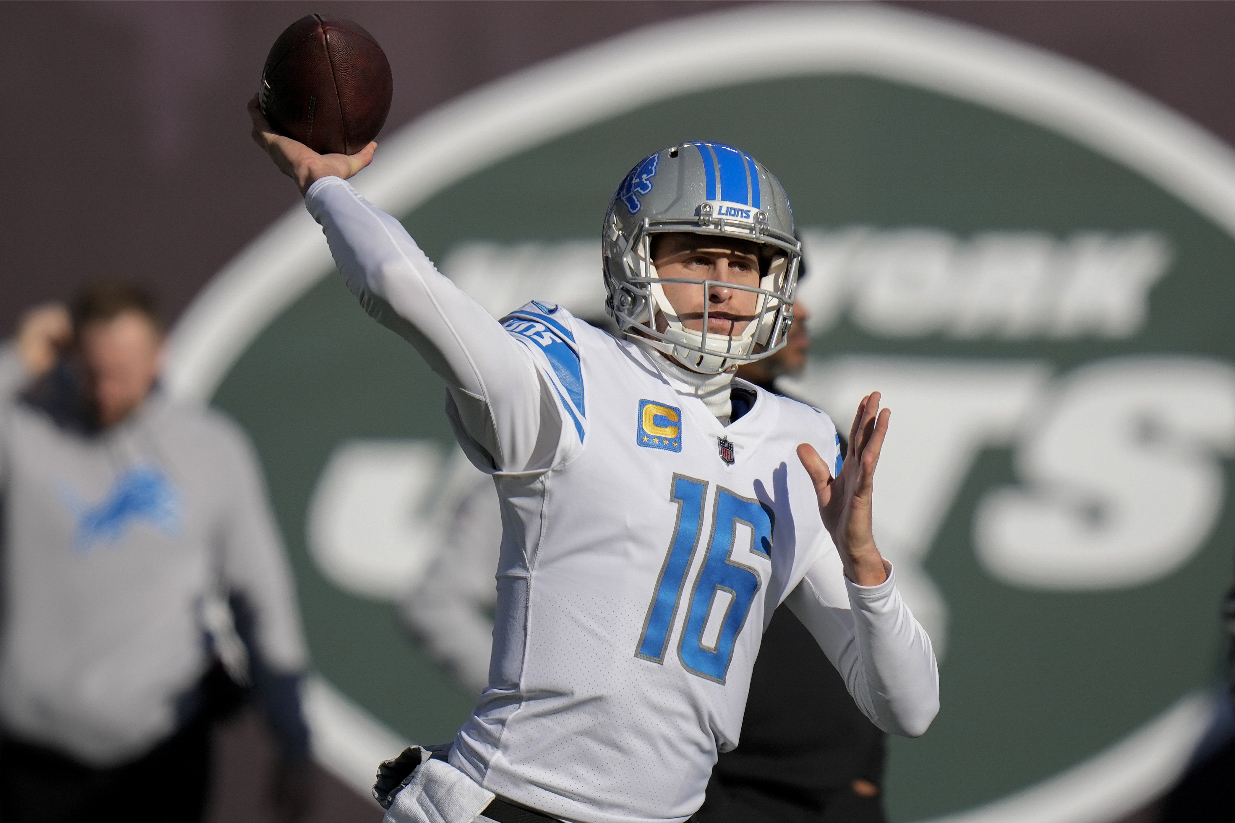 East Rutherford, NJ. 18/12/2022, Detroit Lions wide receiver Amon-Ra St.  Brown (14) makes a catch during a NFL game against the New York Jets on  Sunday, Dec. 18, 2022 in East Rutherford