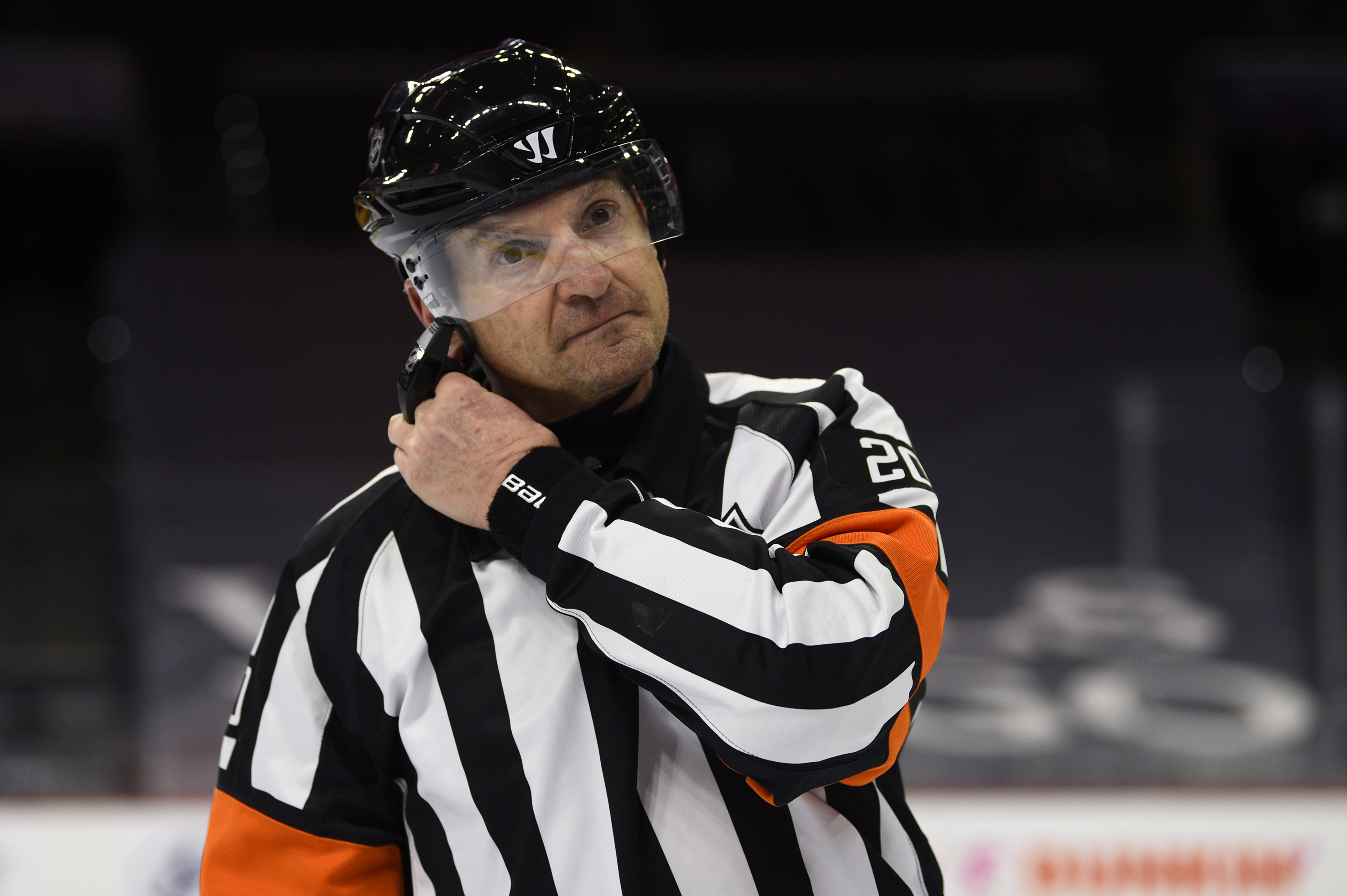 nhl ref jersey