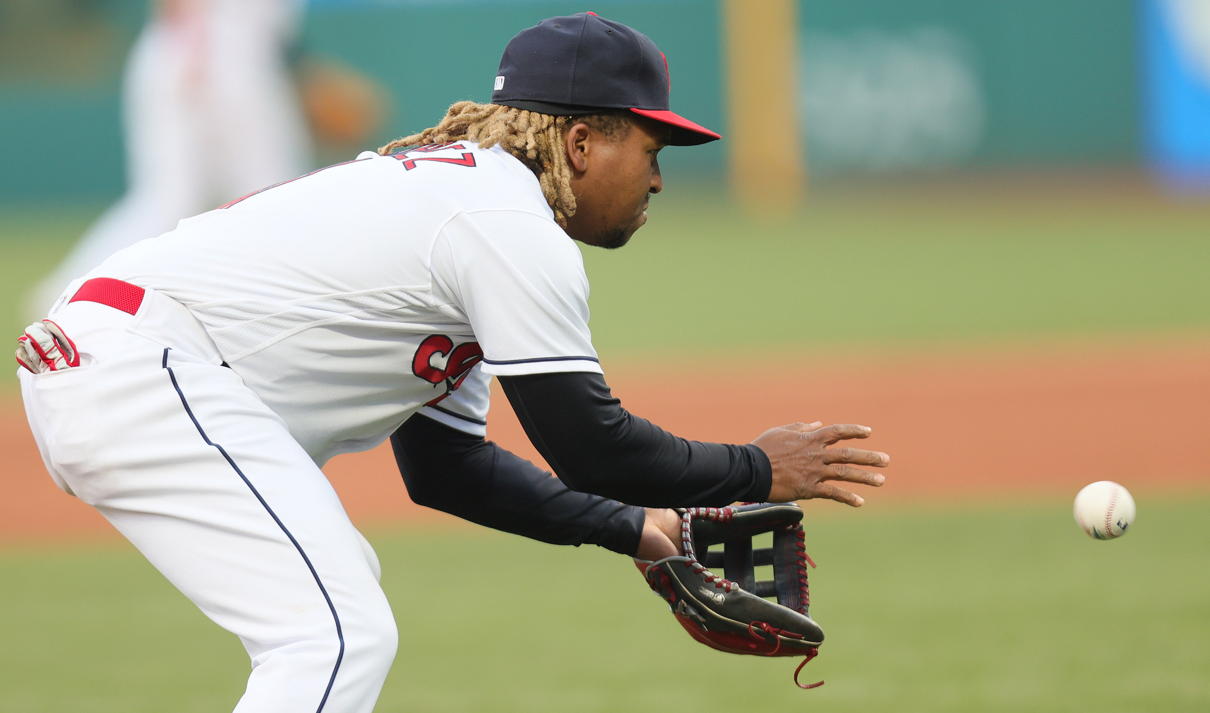 Game Used Jersey - Jose Ramirez #11 - Twins @ Indians 9/9/21