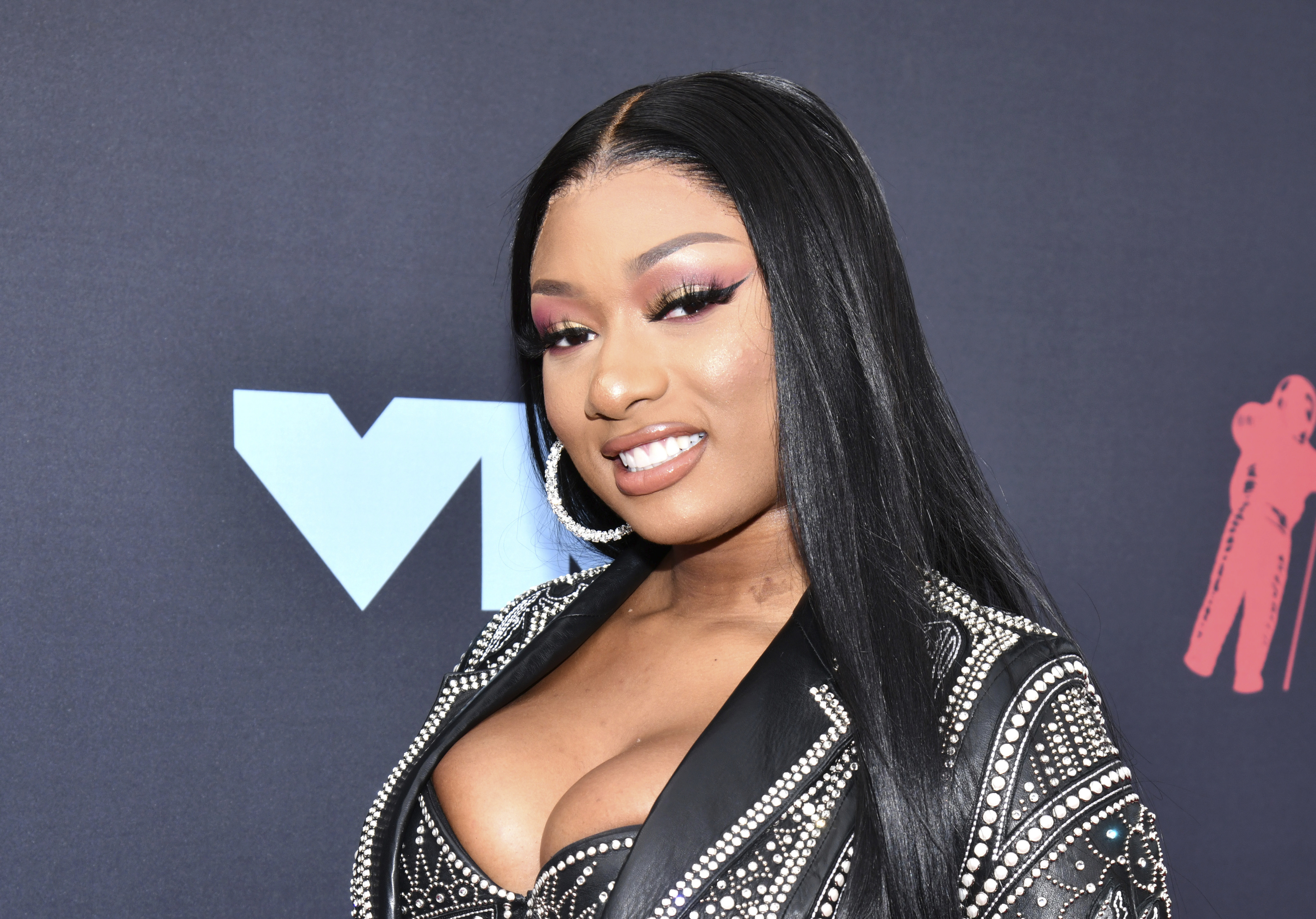 Megan Thee Stallion Says Fellow Rapper Tory Lanez Shot Her More Buzz Syracuse Com - megan thee stallion dont stop roblox id
