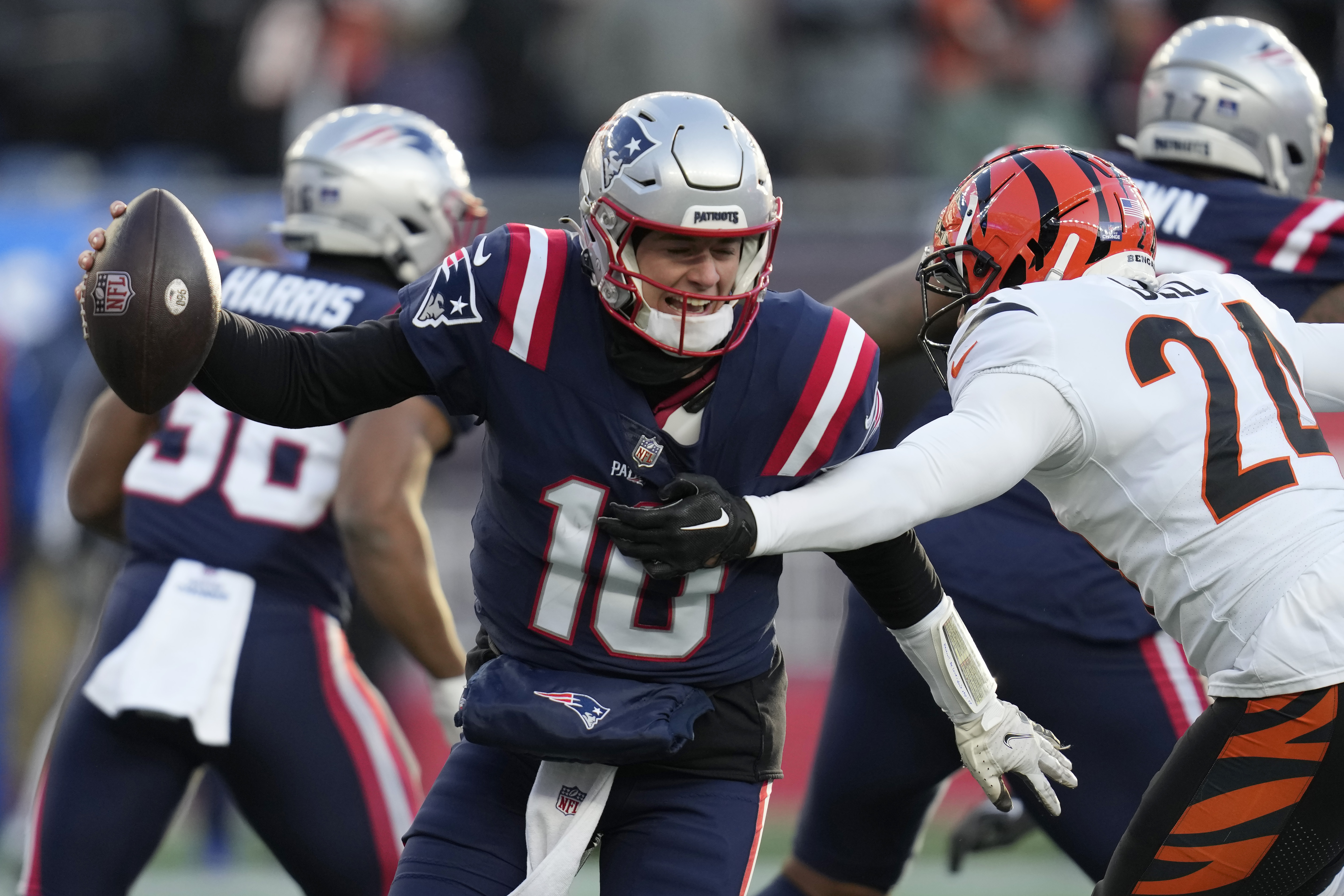 Patriots fumble one away, fall to Bengals 22-18