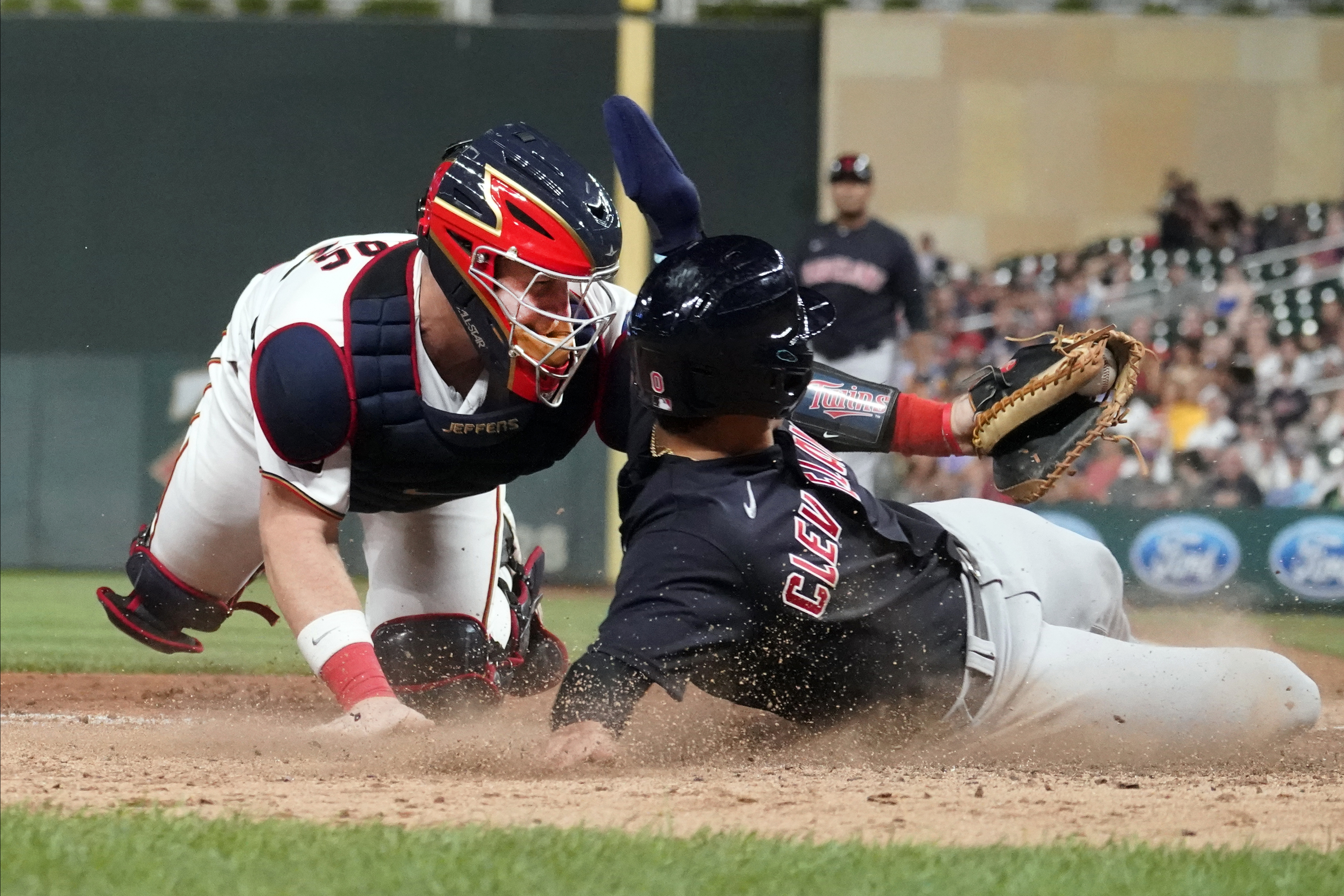 Ryan's arm, Kepler's bat lead Twins past Tigers 5-0