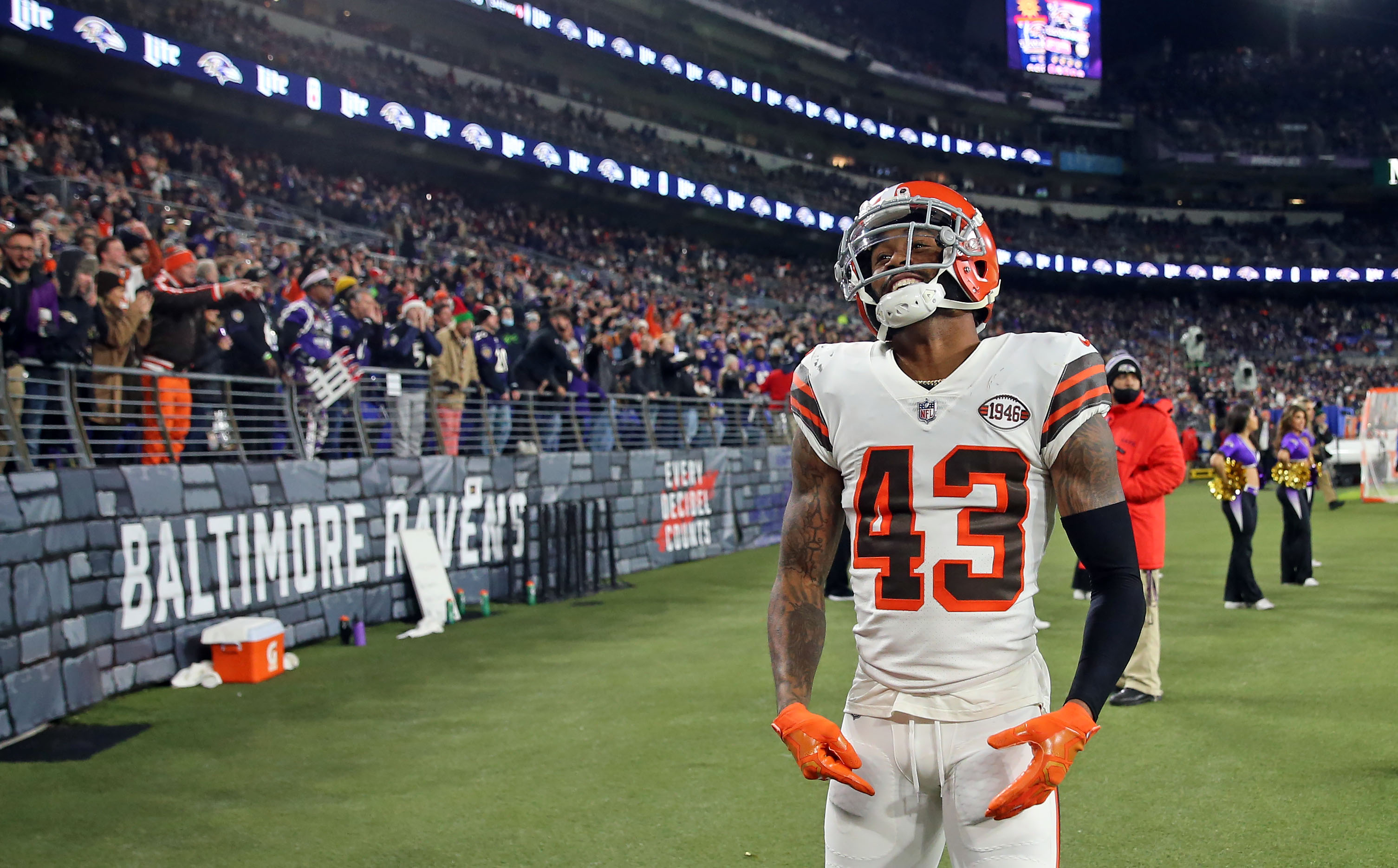 CLEVELAND, OH - DECEMBER 20: The Cleveland Browns defense celebrates in  front of the dawg pound after an interception by Cleveland Browns  cornerback Greedy Williams (26) (not pictured) during the fourth quarter