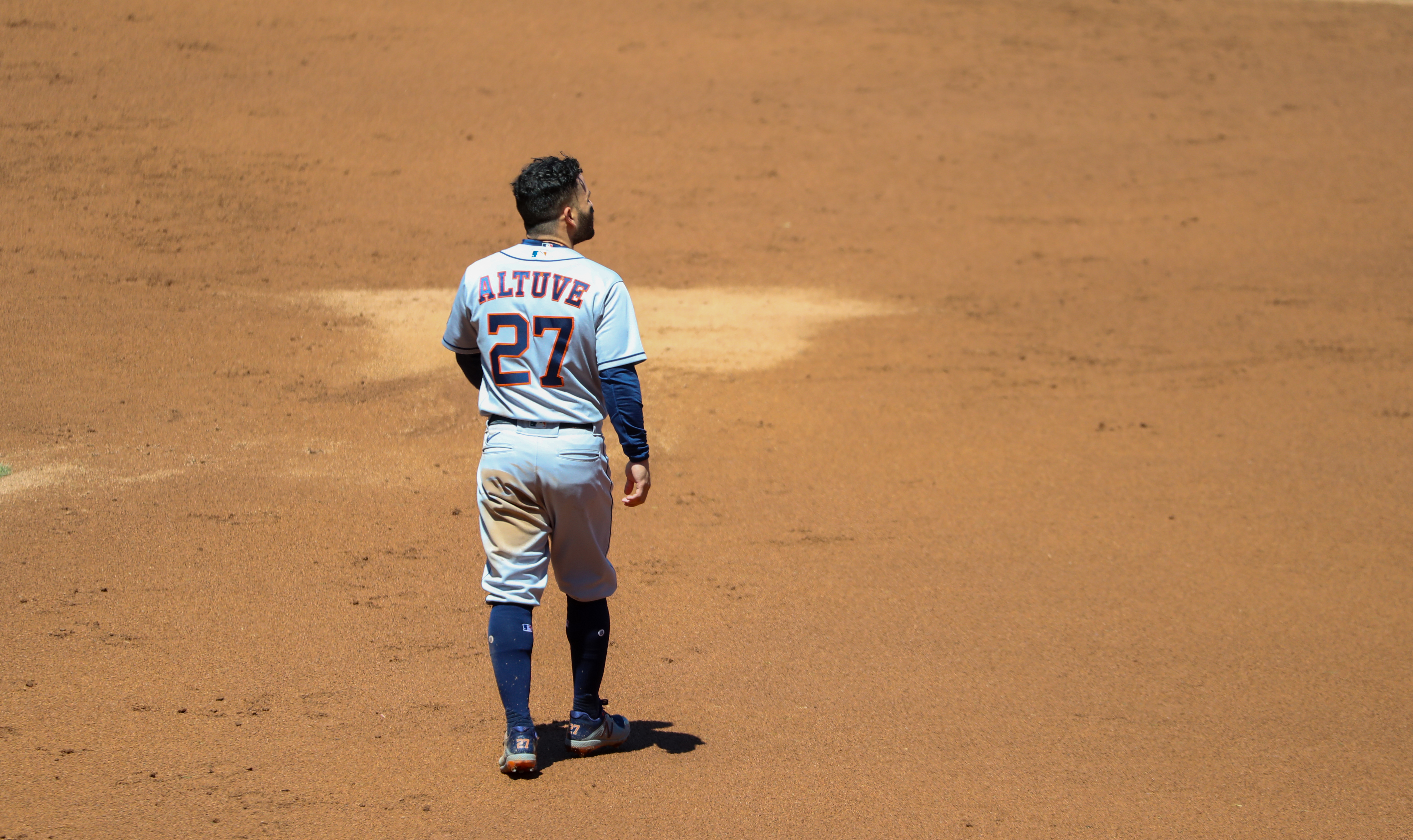 Jose Altuve gets birthday revenge on Yankees' fans