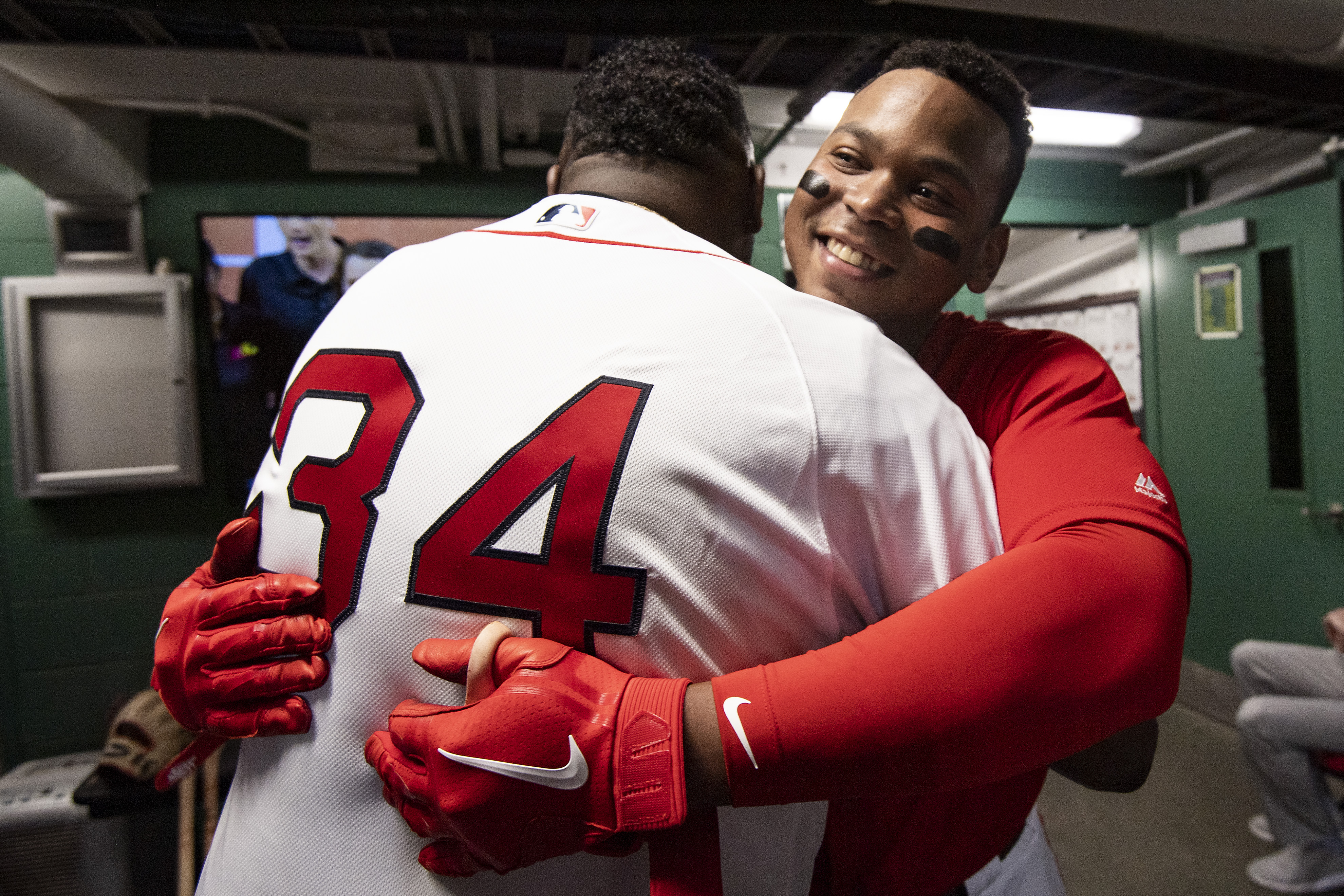 Rafael Devers signed a life-changing contract that seemingly did