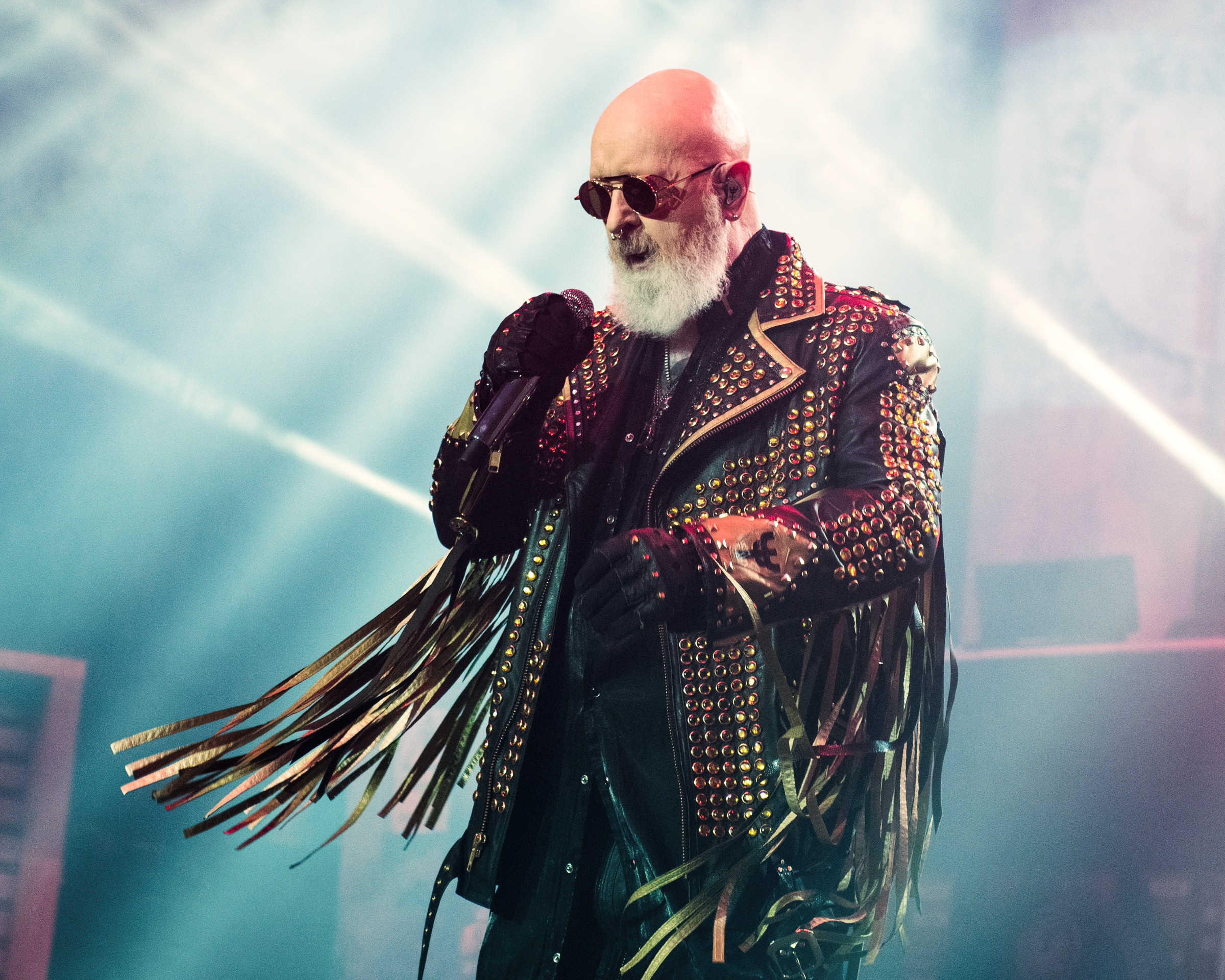 洋楽 judas priest Judas Priest in concert at the Prudential Center in Newark, NJ on