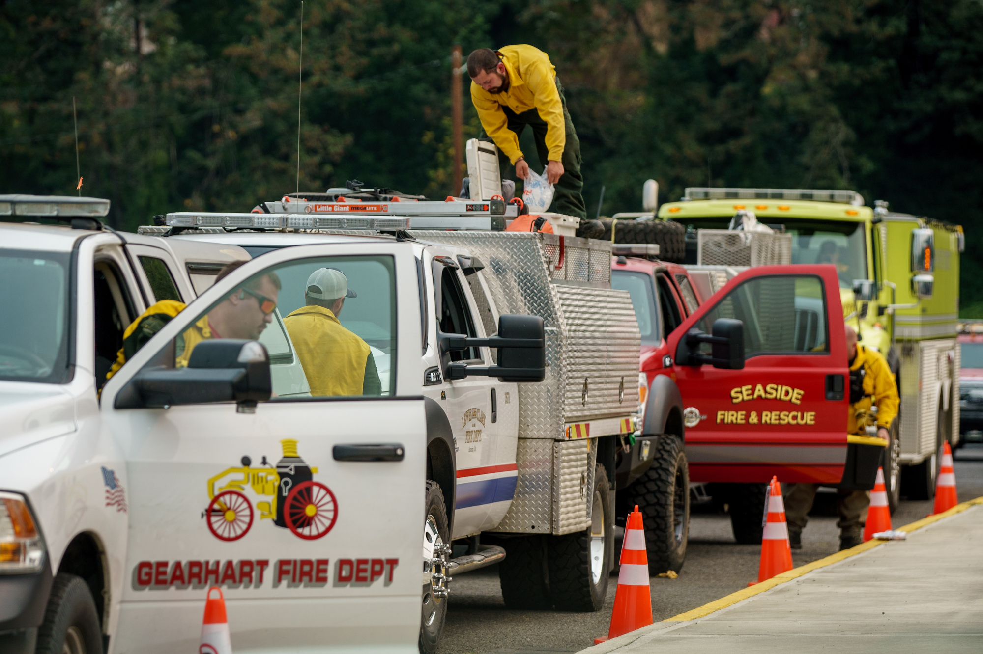Fire erupts at Milo McIver State Park in Clackamas County