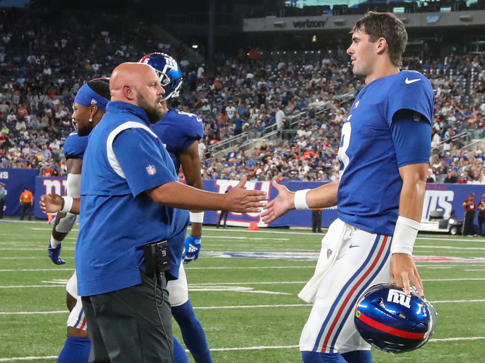 Giants-Cowboys 'Kudos & Wet Willies' review: Has Daniel Jones stopped  running yet? - Big Blue View