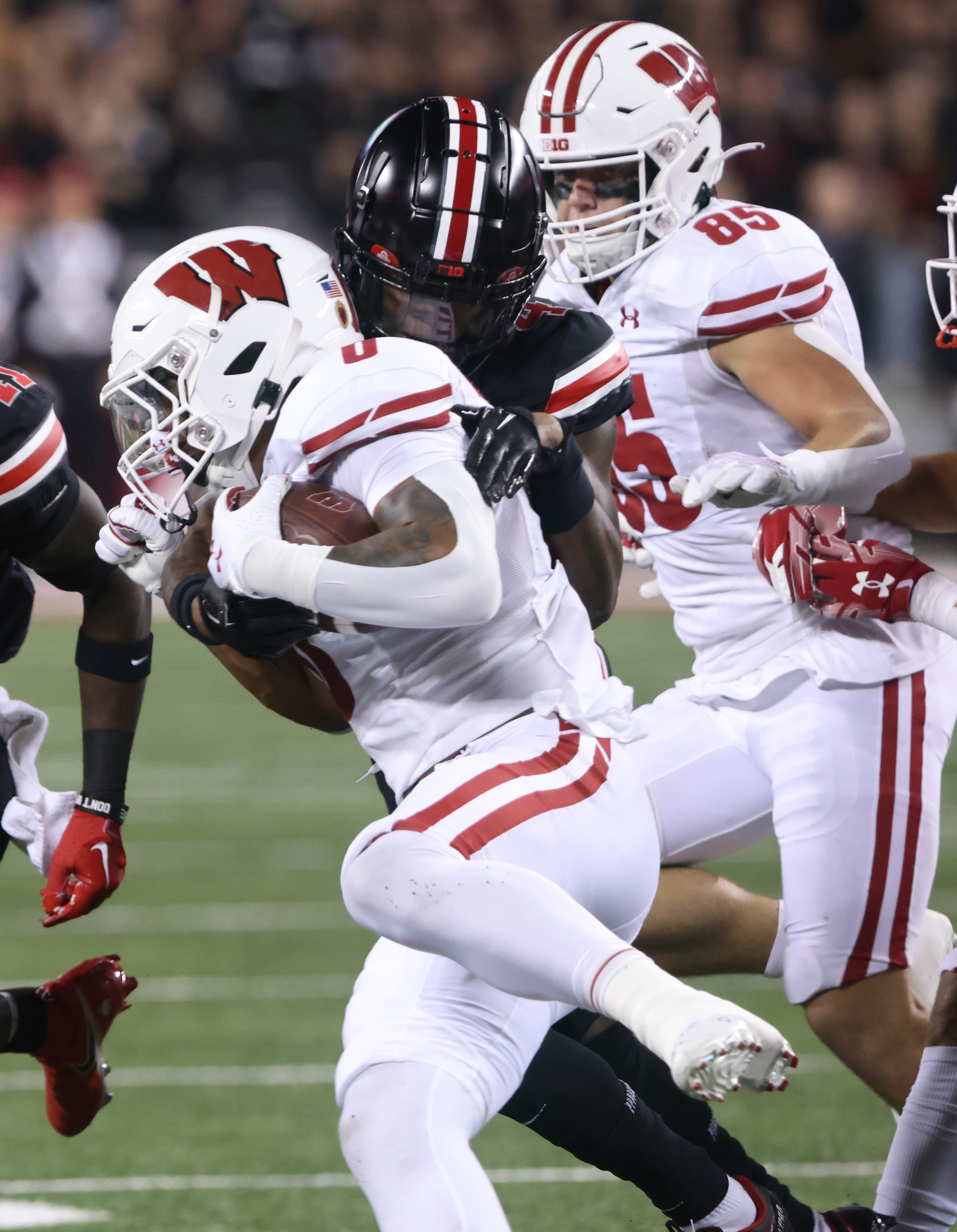 Ohio State Buckeyes dominate Wisconsin early in 52-21 win