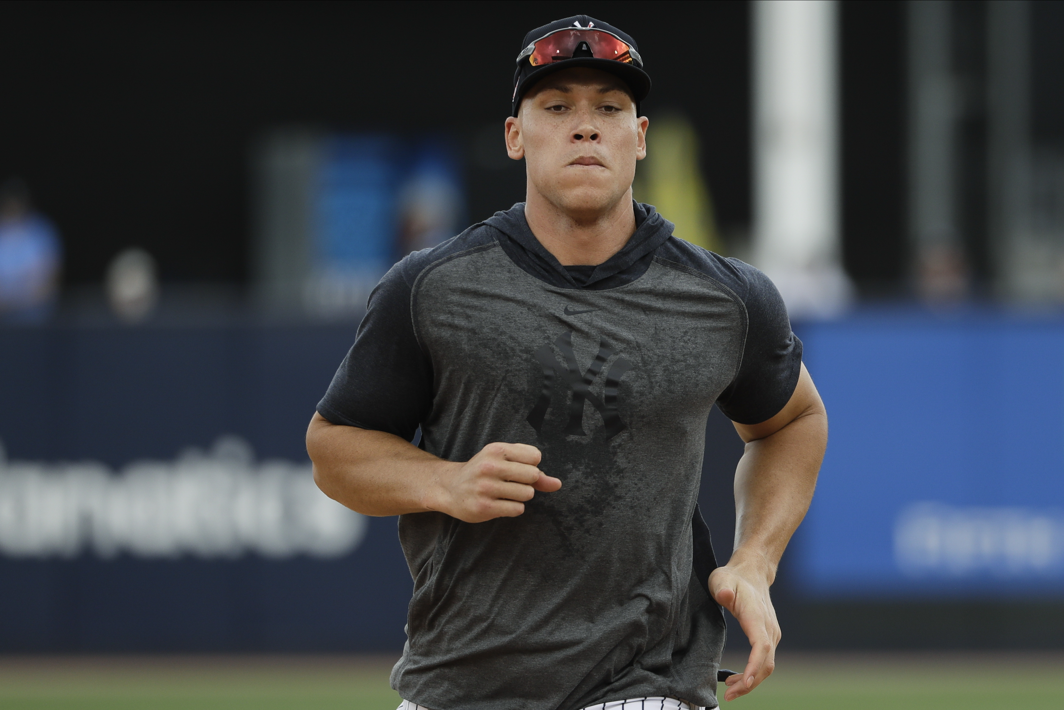 Yankees' Giancarlo Stanton looks more jacked than ever, plus Aaron Judge,  Brett Gardner, Miguel Andujar workout photos 