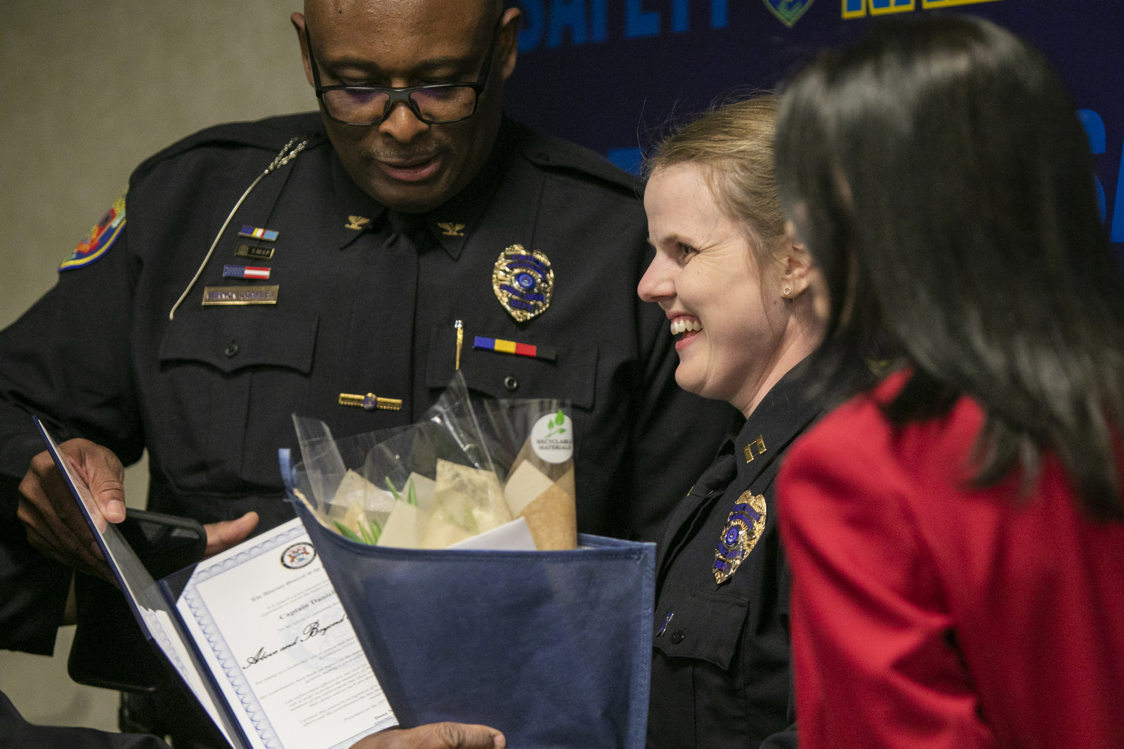 Kalamazoo Police Captain awarded the Above and Beyond the Call of Duty ...