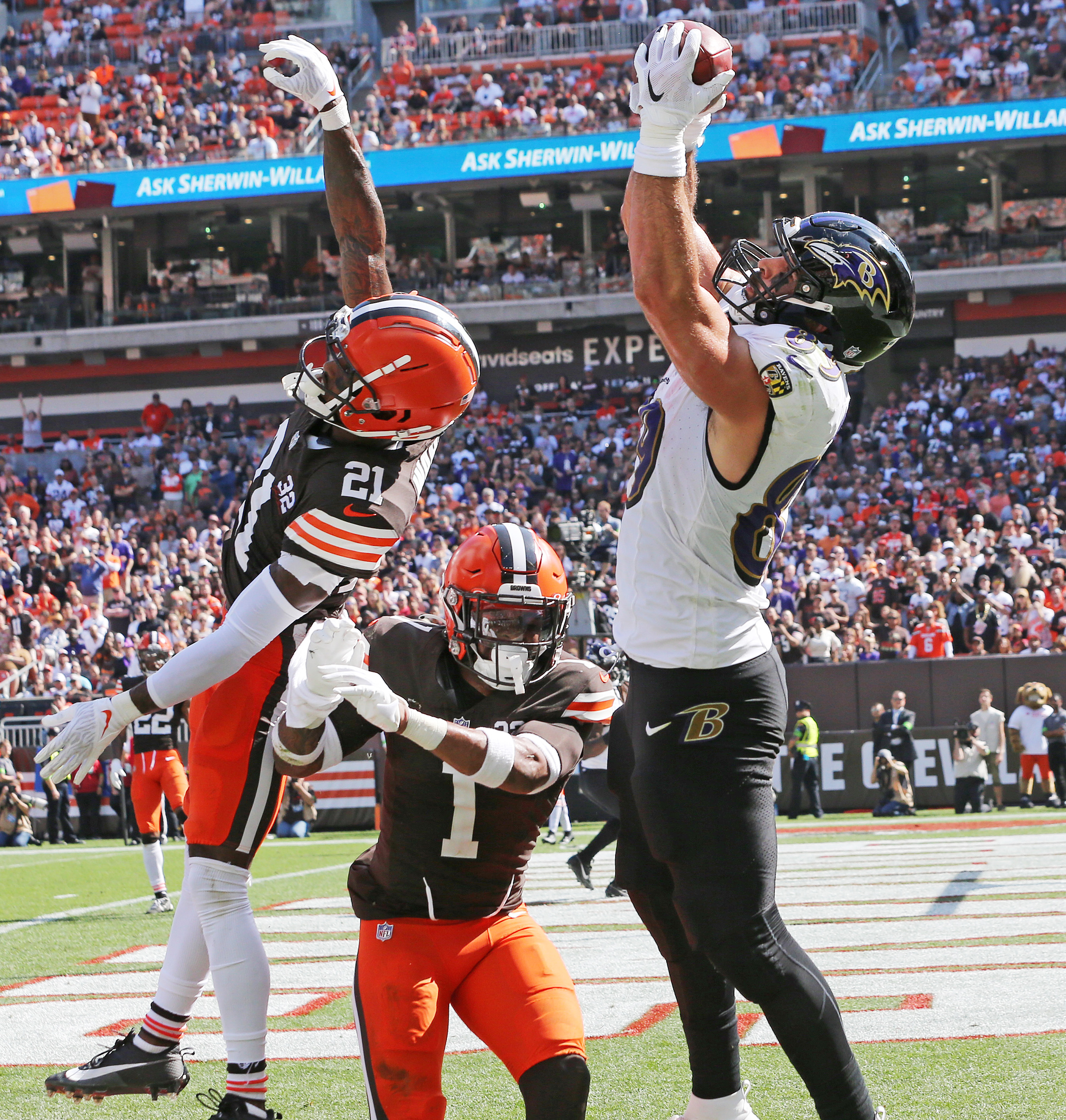 Browns at Ravens: Live updates from Cleveland's Week 12 game