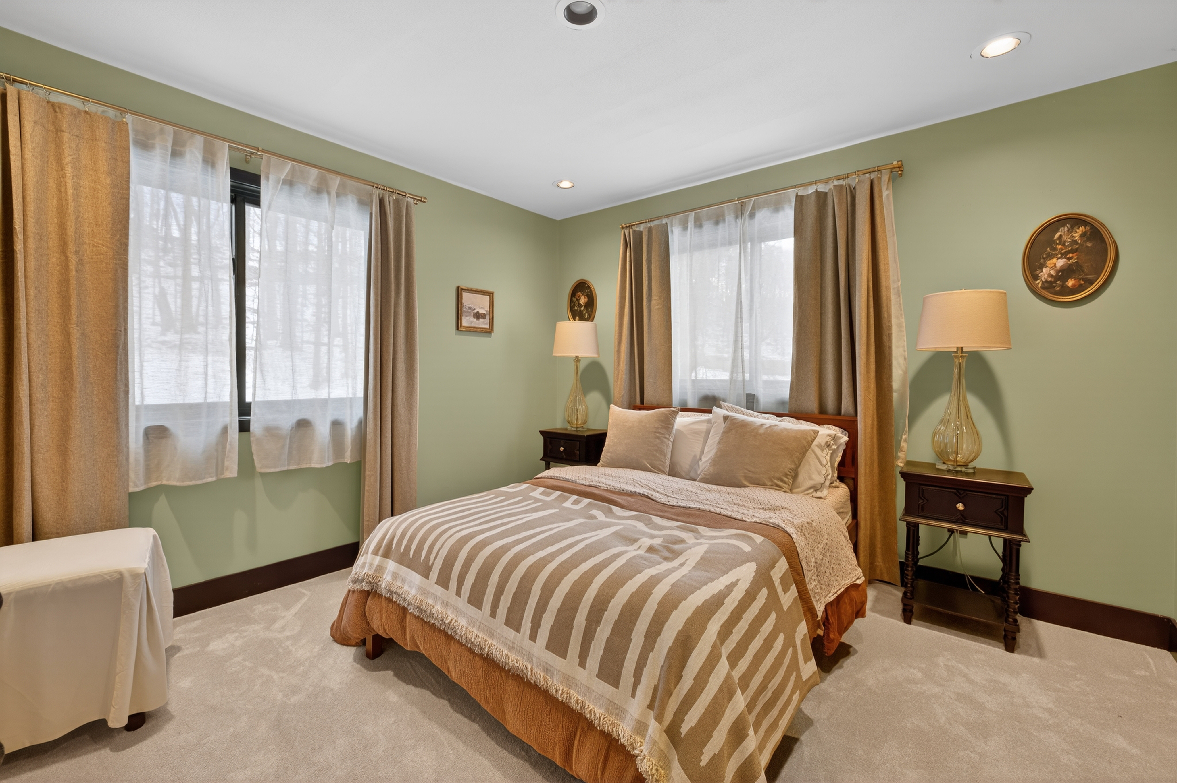 - Christina Cianciosi grew up admiring the house at 101 Alton Street in Syracuse which borders Bellevue Country Club. In 2022, she bought the unique home and gave it an extensive renovation. One of the four bedrooms on the second floor. Courtesy of Kyle Fedrizzi, owner of kfotography315, LLC.
