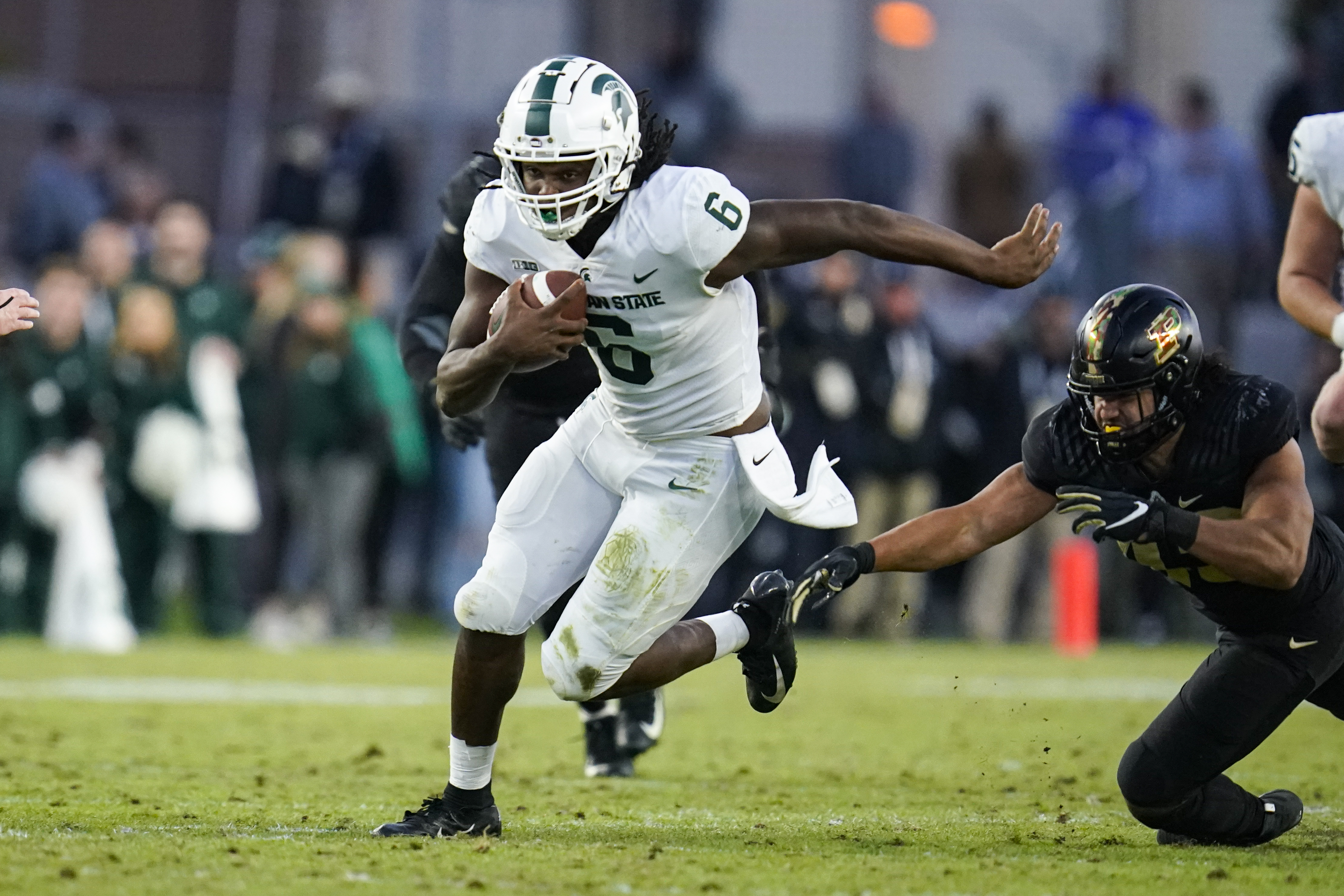 Michigan State football RB Connor Heyward has 'unfinished business'