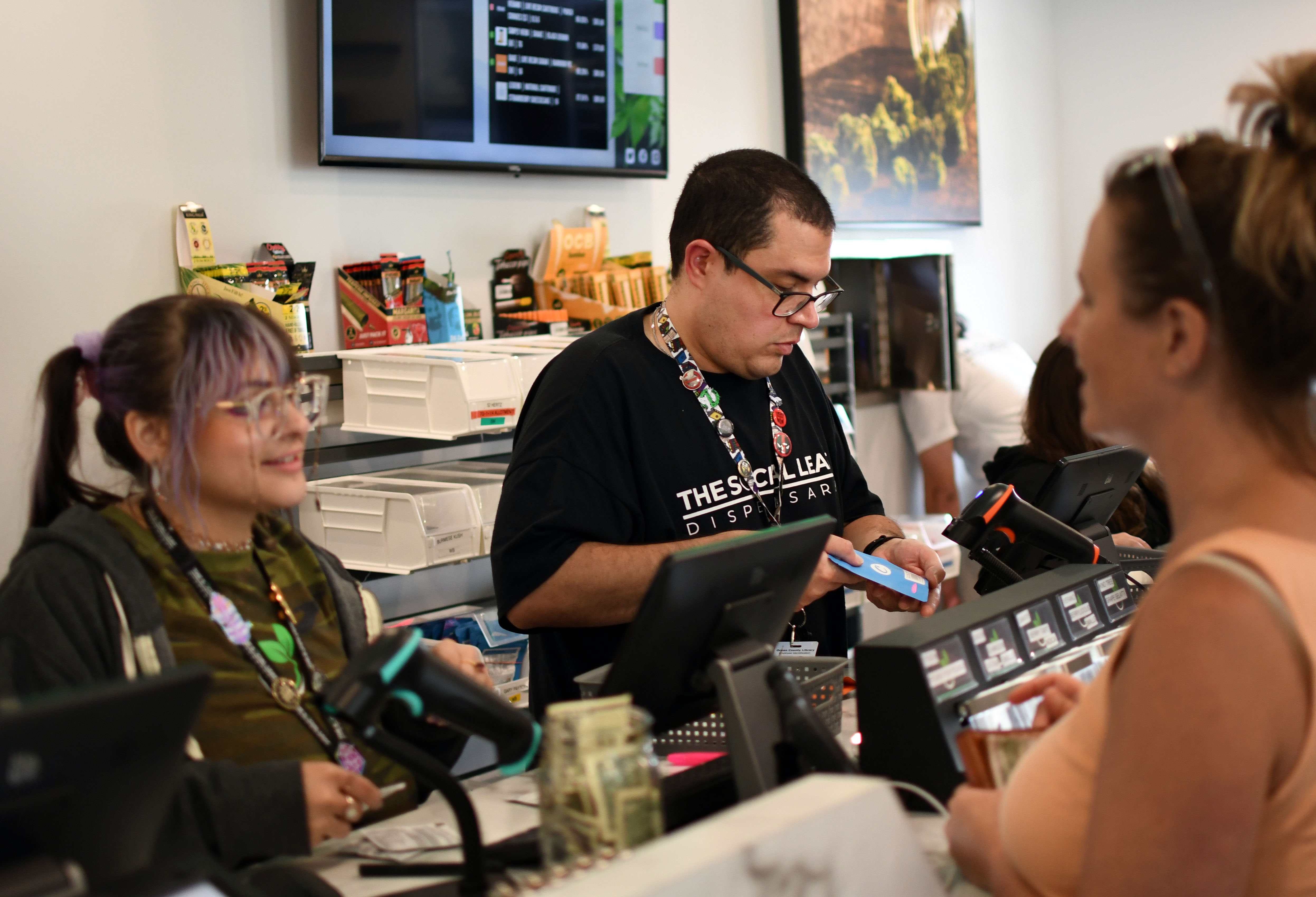 The Social Leaf cannabis dispensary opens in South Toms River
