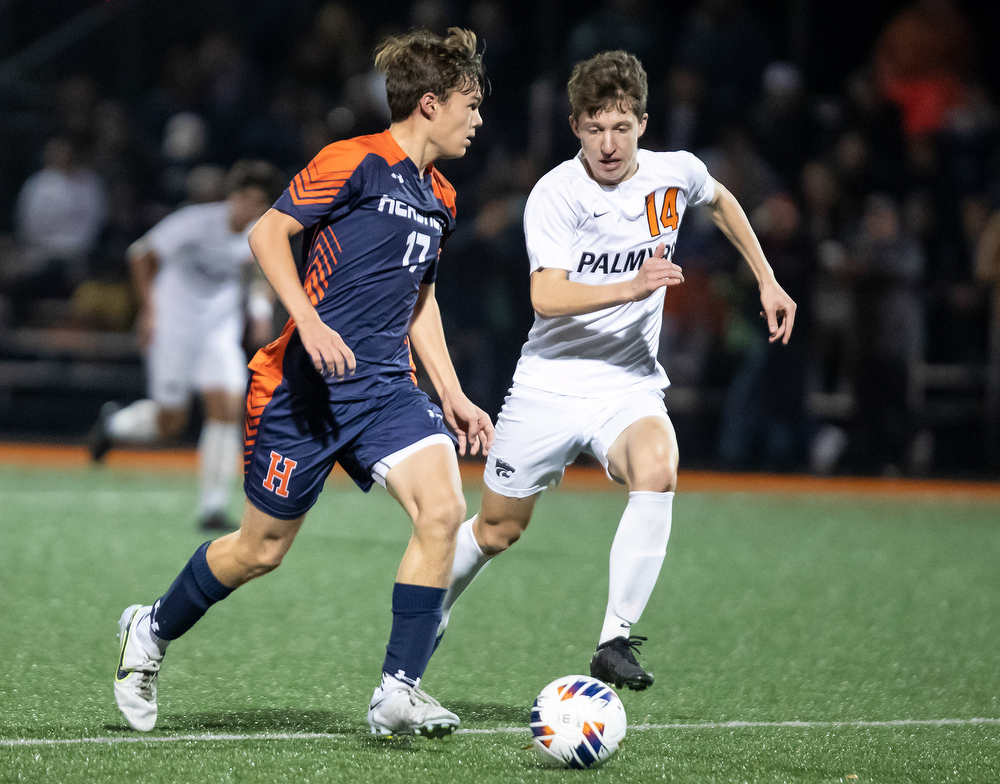 Hershey defeats Palmyra 4-1 in District 3-3A boys high school soccer ...