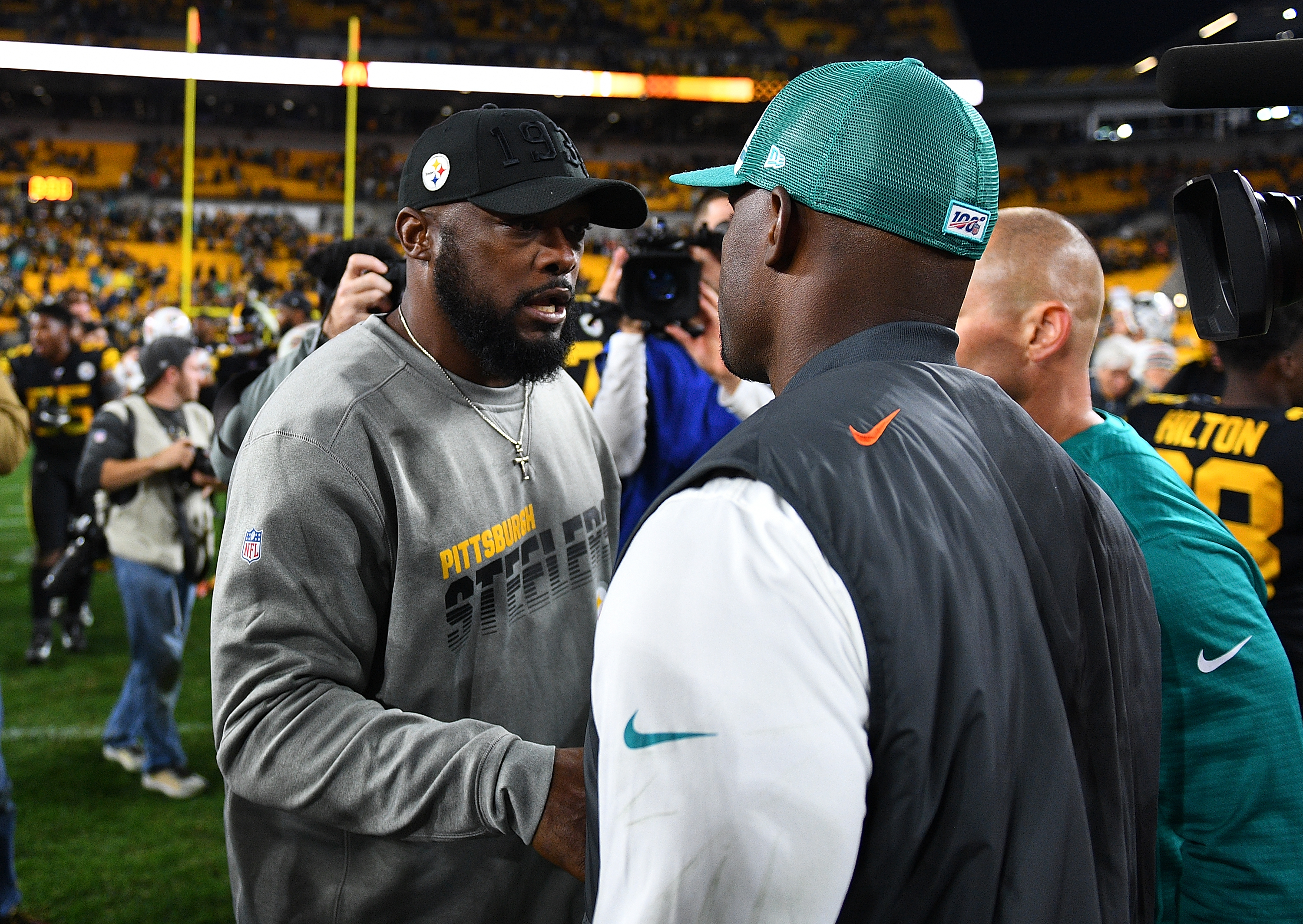 Steelers hire former Dolphins coach Brian Flores as defensive assistant