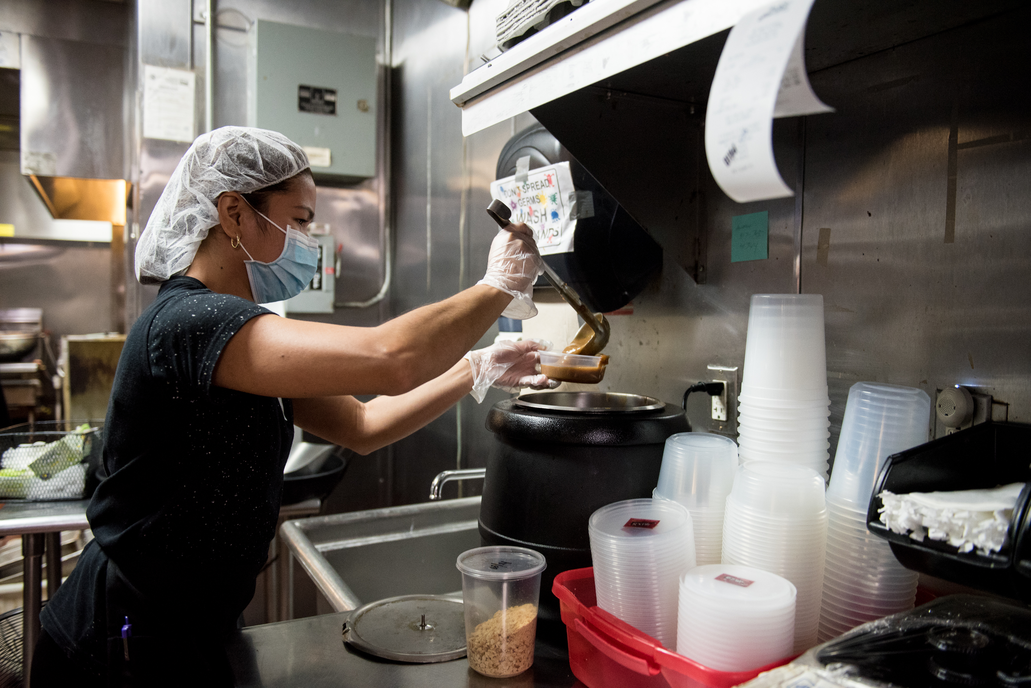 New Jersey caps third-party food delivery fees, Uber removes 