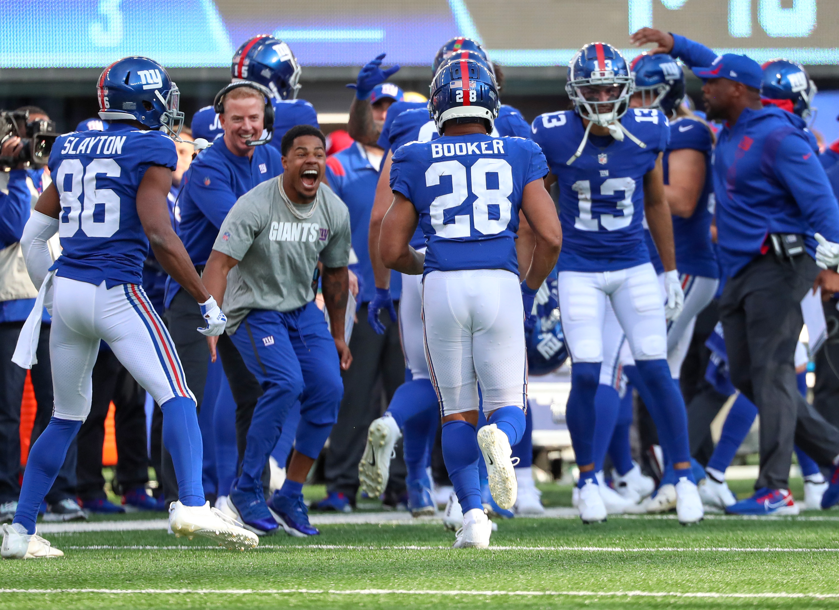 NFL trade rumors: “Multiple teams” said to be interested in Giants