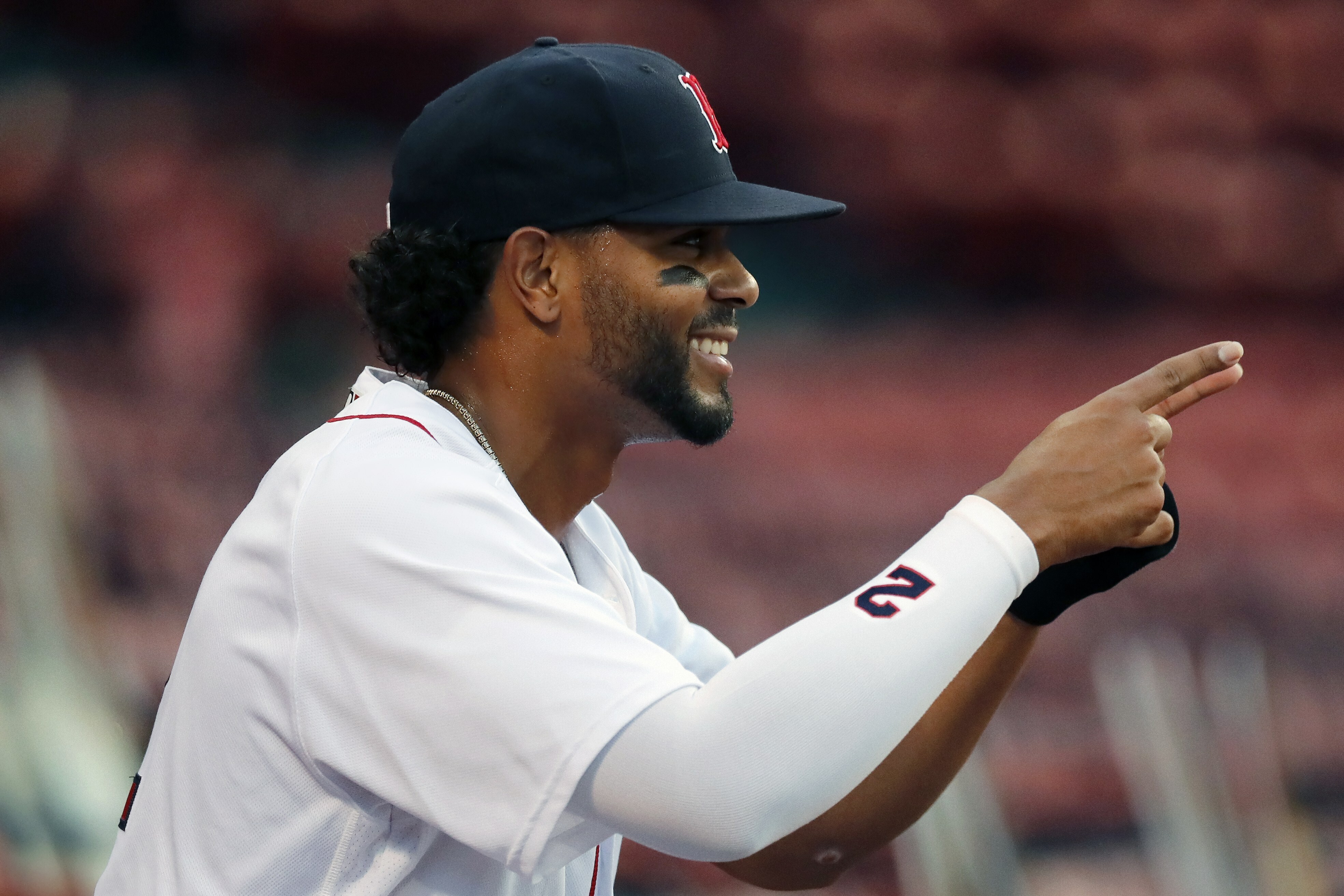 Xander Bogaerts, J.D. Martinez in Red Sox lineup for season finale as their  free agency approaches 