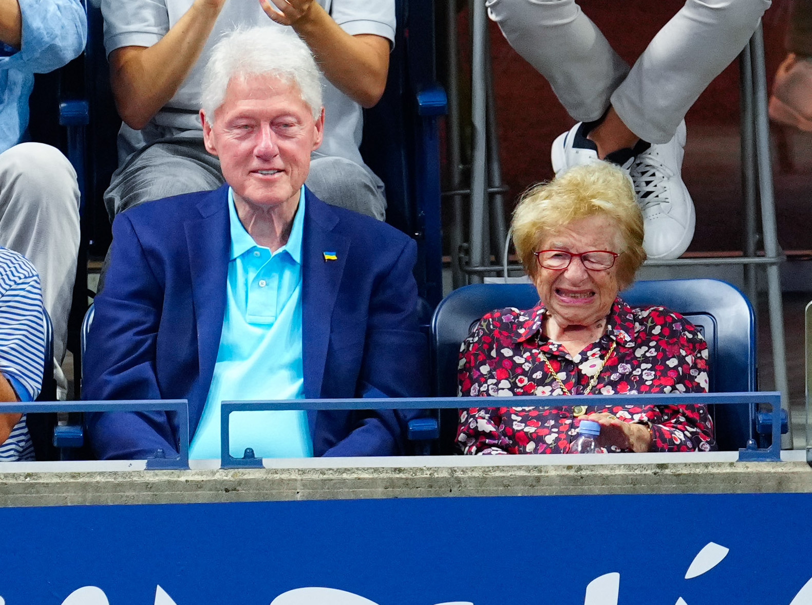 Bill Clinton, Dr. Ruth watched Serena Williams together at US Open(02)