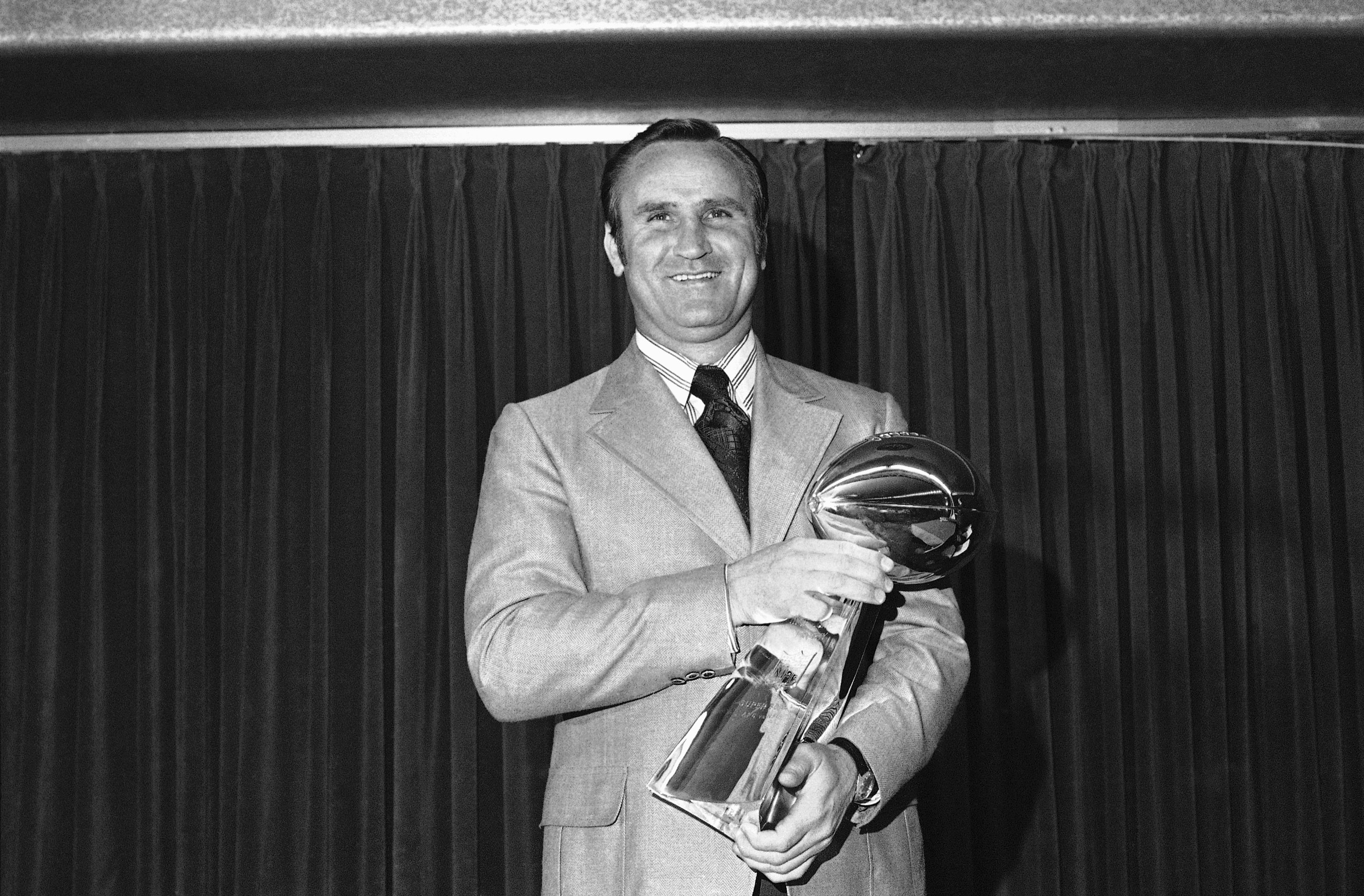 JCU Remembers Alumnus, NFL Legend Don Shula '51