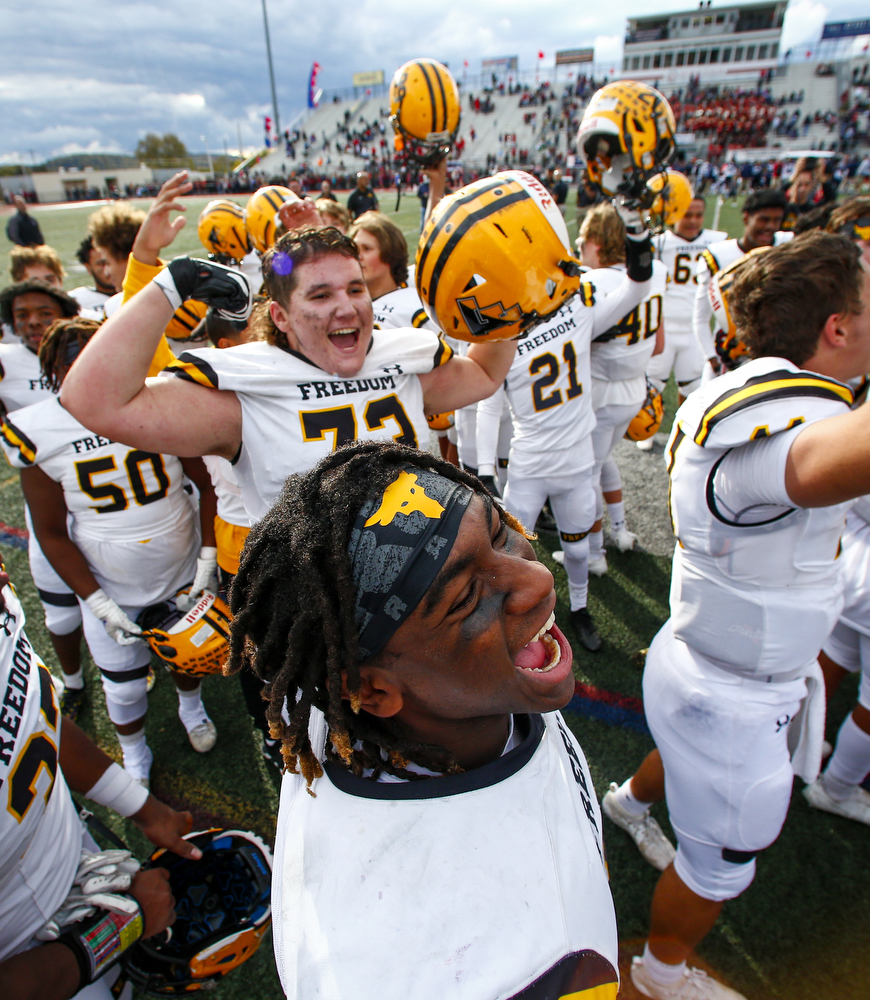 freedom football rules 2nd half to beat liberty claim city title lehighvalleylive com