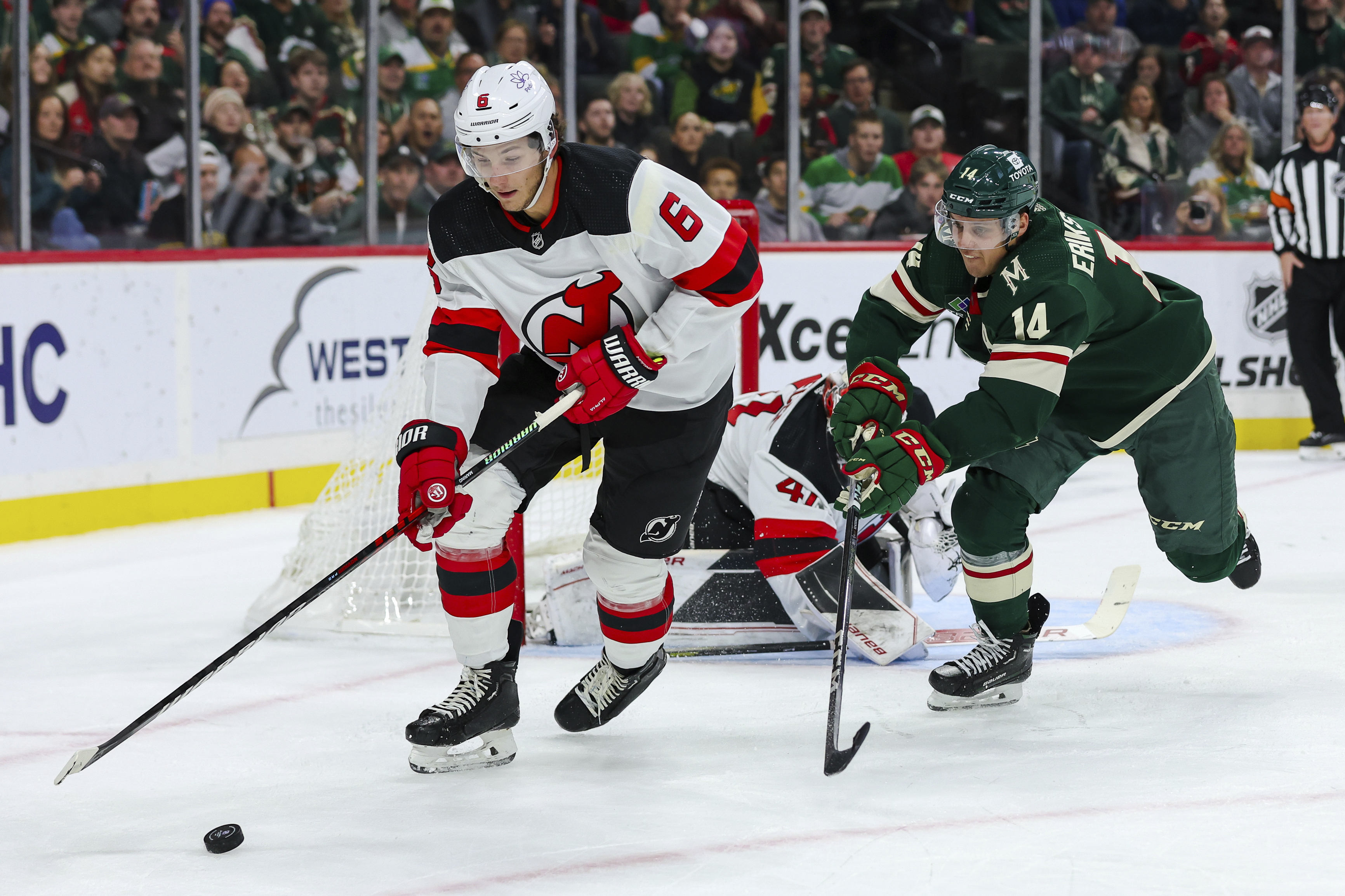 Devils survive late-game scare, beat Wild 5-3 
