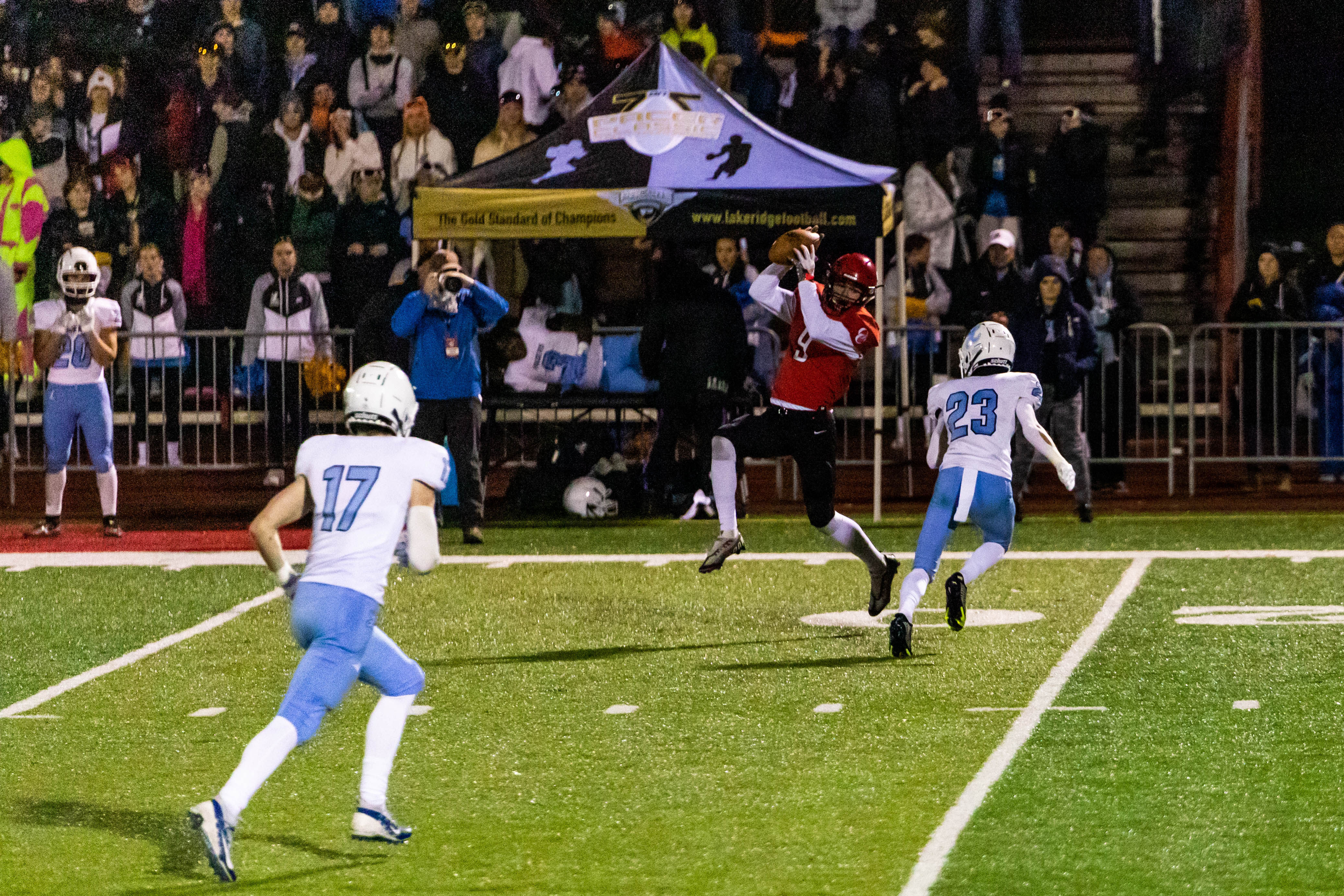 Lake Ridge Pacers Lakeridge Pacers vs Oregon City Pioneers football - oregonlive.com
