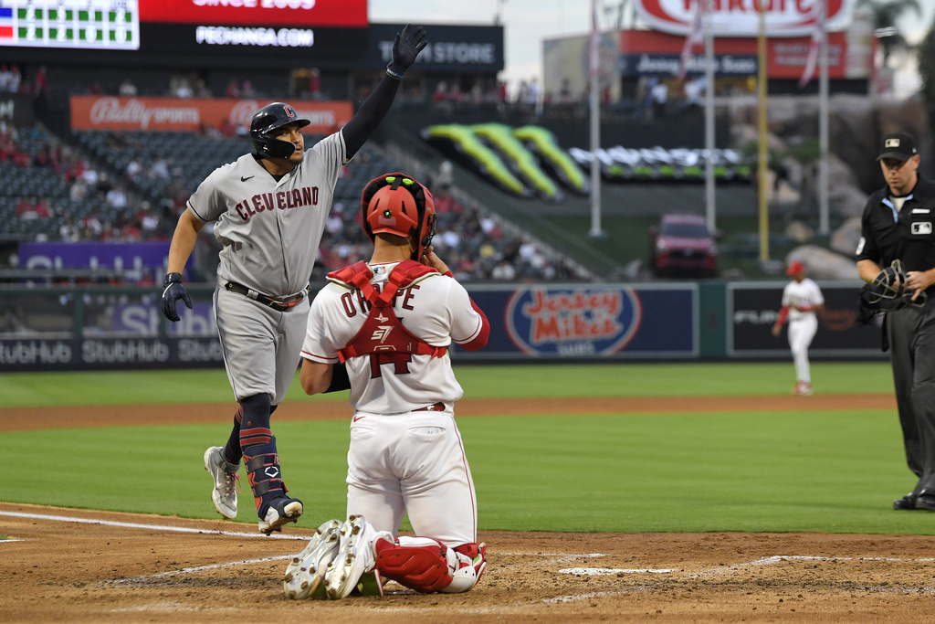 Guardians, Lucas Giolito done in by long ball again in 6-2 loss to