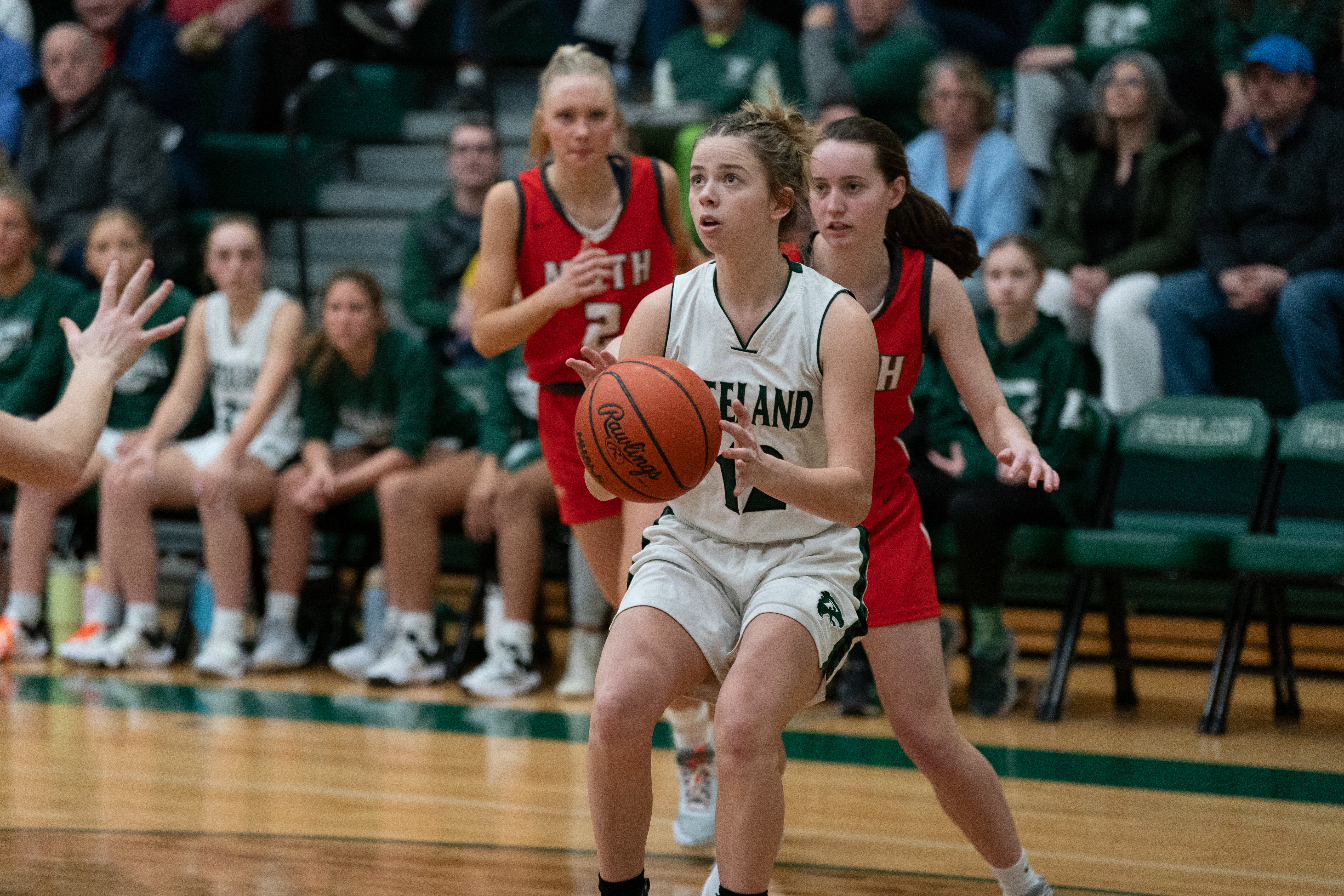 Ranking all 32 remaining Michigan high school girls basketball teams  playing in tournament 