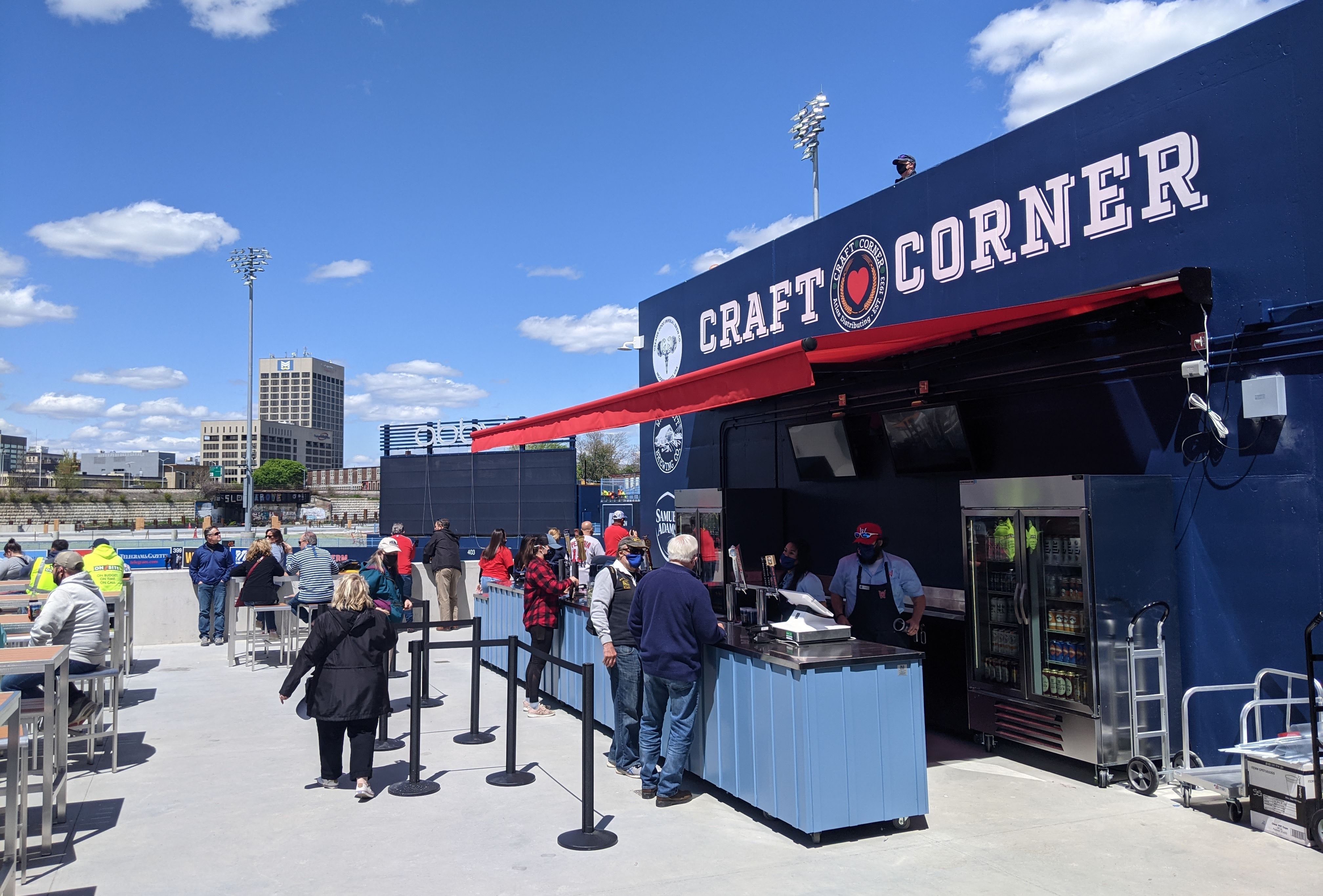 Eater's Guide to Polar Park: Which ballpark foods to eat and where to get  it at WooSox games (prices, maps) 