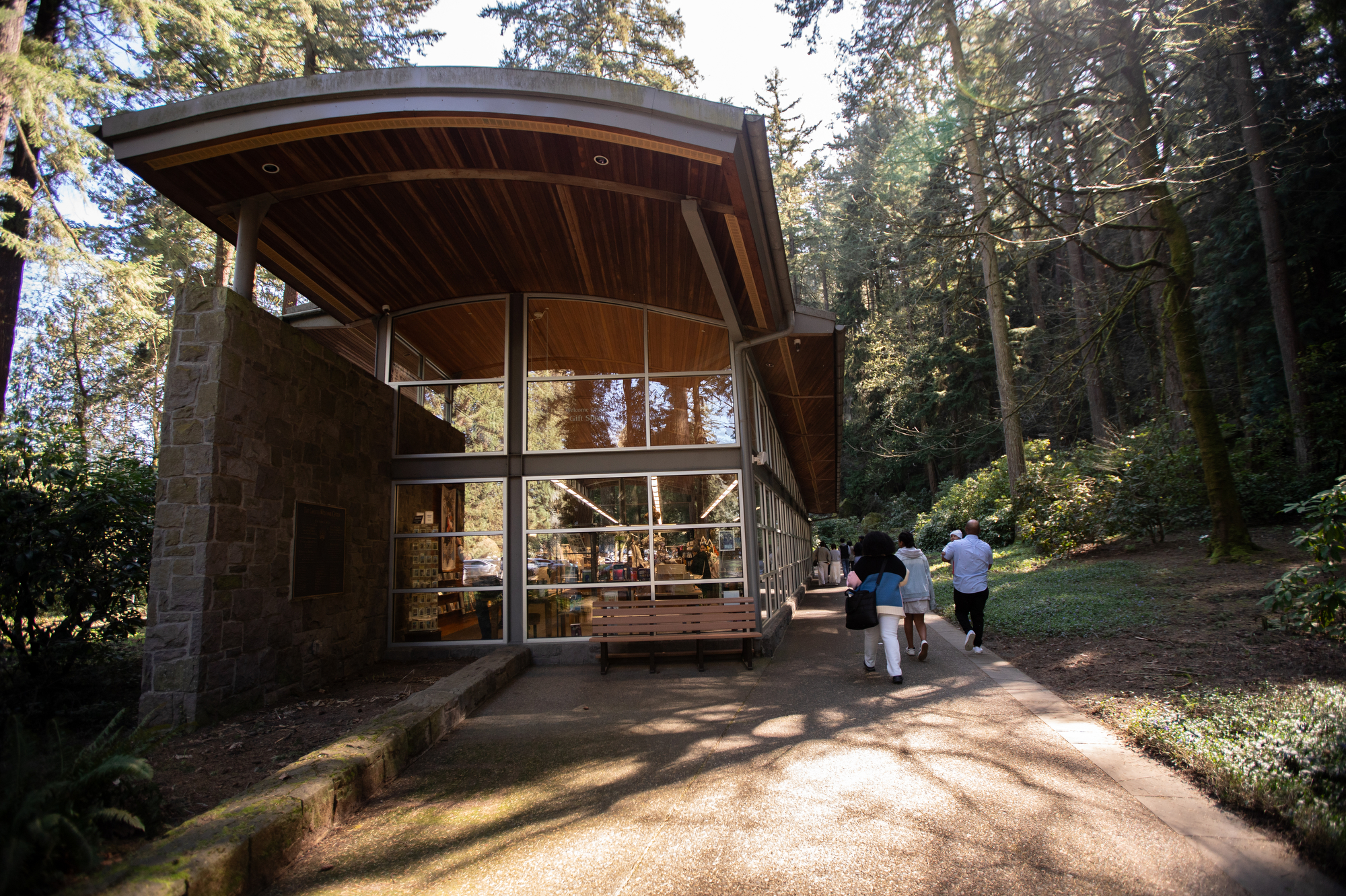 Easter Sunday at the Grotto in Portland 2024 - oregonlive.com