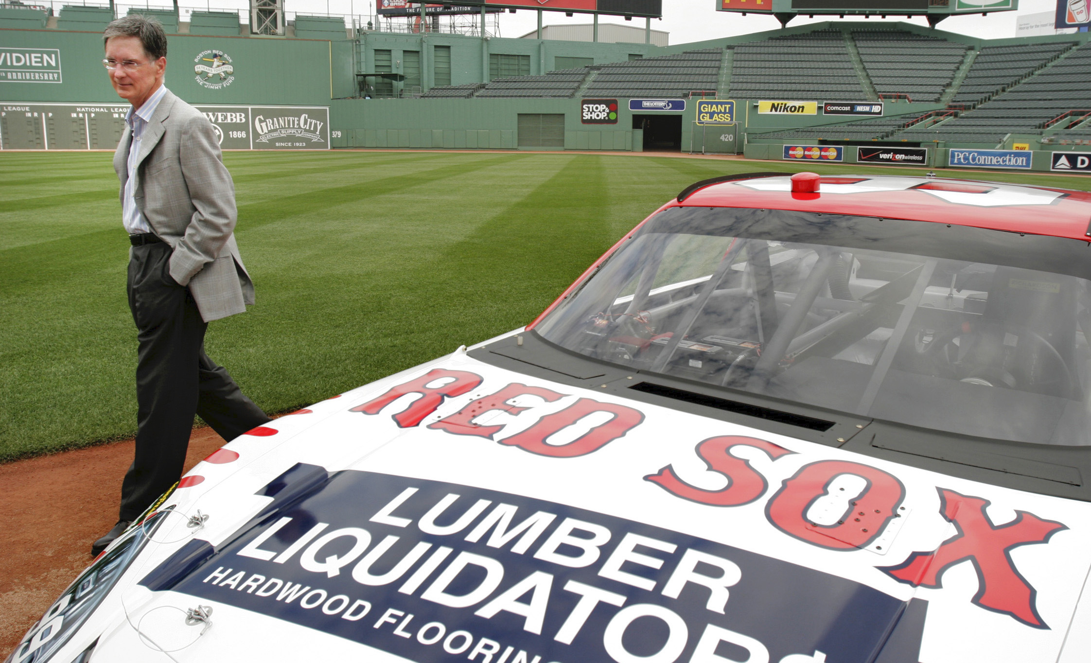 Granite City Electric is a proud sponsor of the Boston Red Sox.