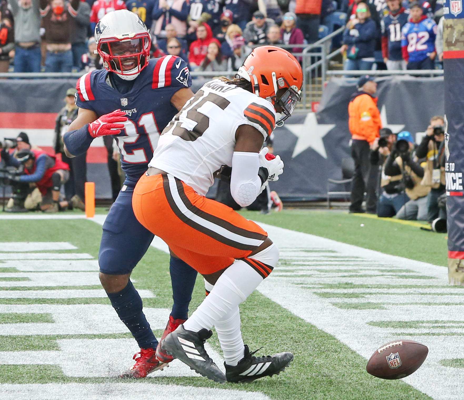 Browns defense squanders opportunity on the ground against the Patriots:  Ashley Bastock 