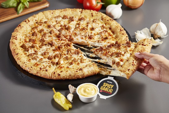 Introducing the Garlic Epic Stuffed Crust pizza 😍 #papajohns #pizza #