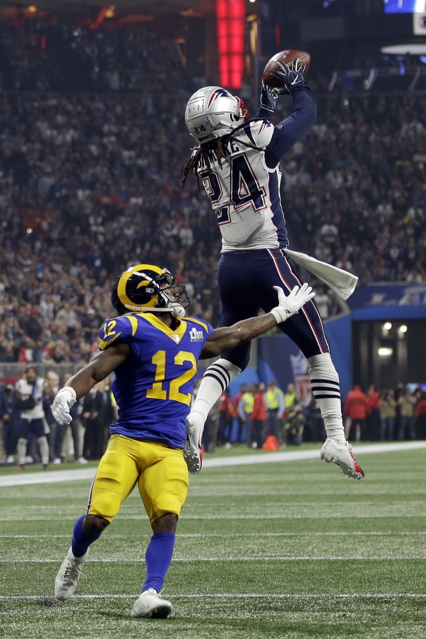 Stephon Gilmore Photo Super Bowl LIII Game Winning Interception 11x14 - New  England Picture