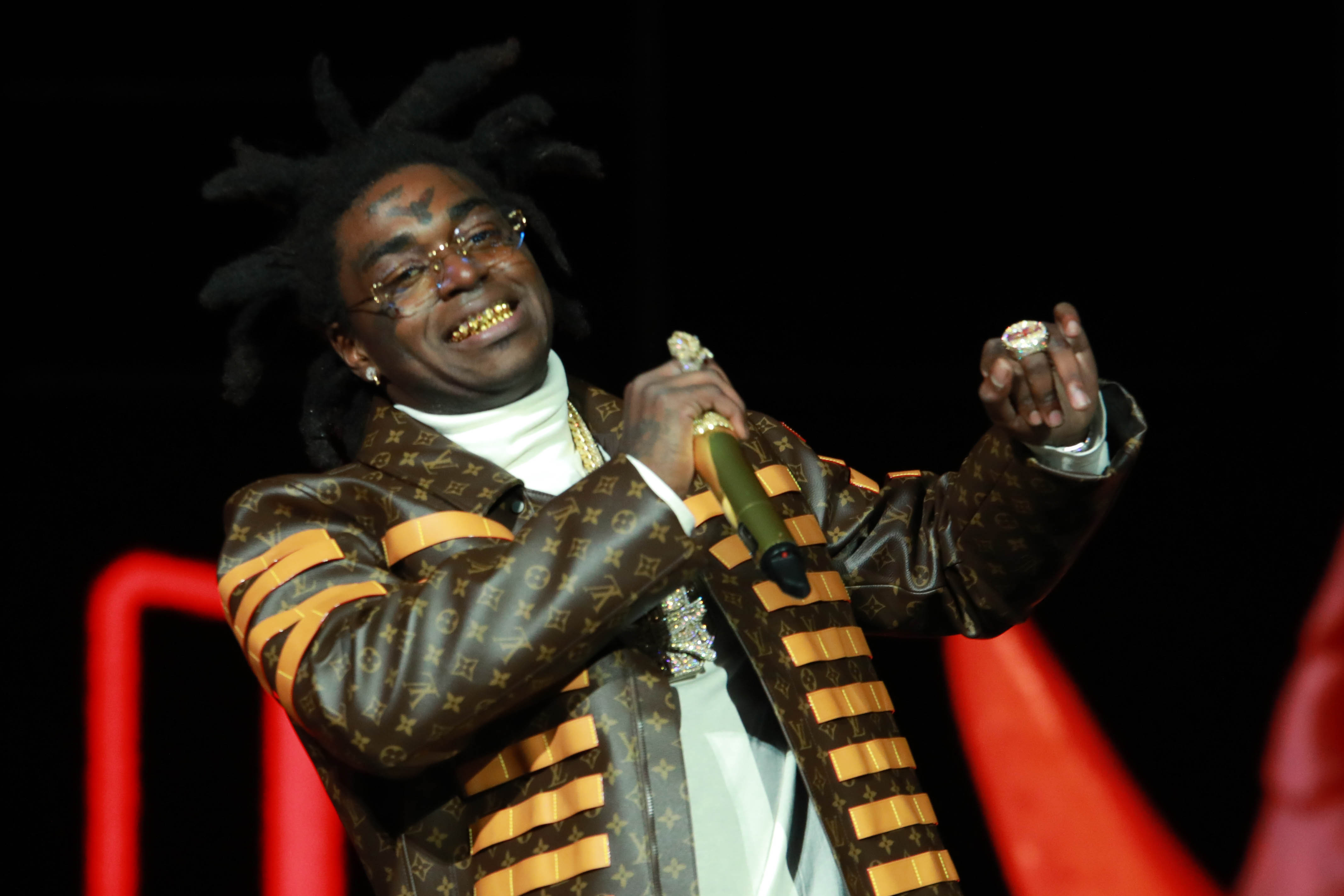 Kodak black перевод. Kodak Black super Gremlin. Kodak Black - super Gremlin - фотоальбома.