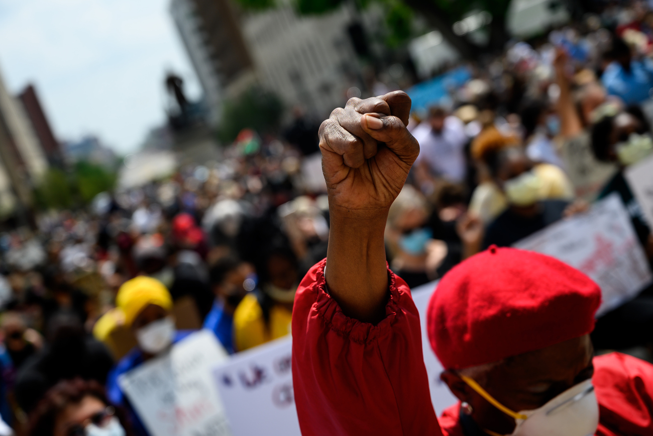 NAACP leads march in Lansing, rally on steps of Michigan capitol ...