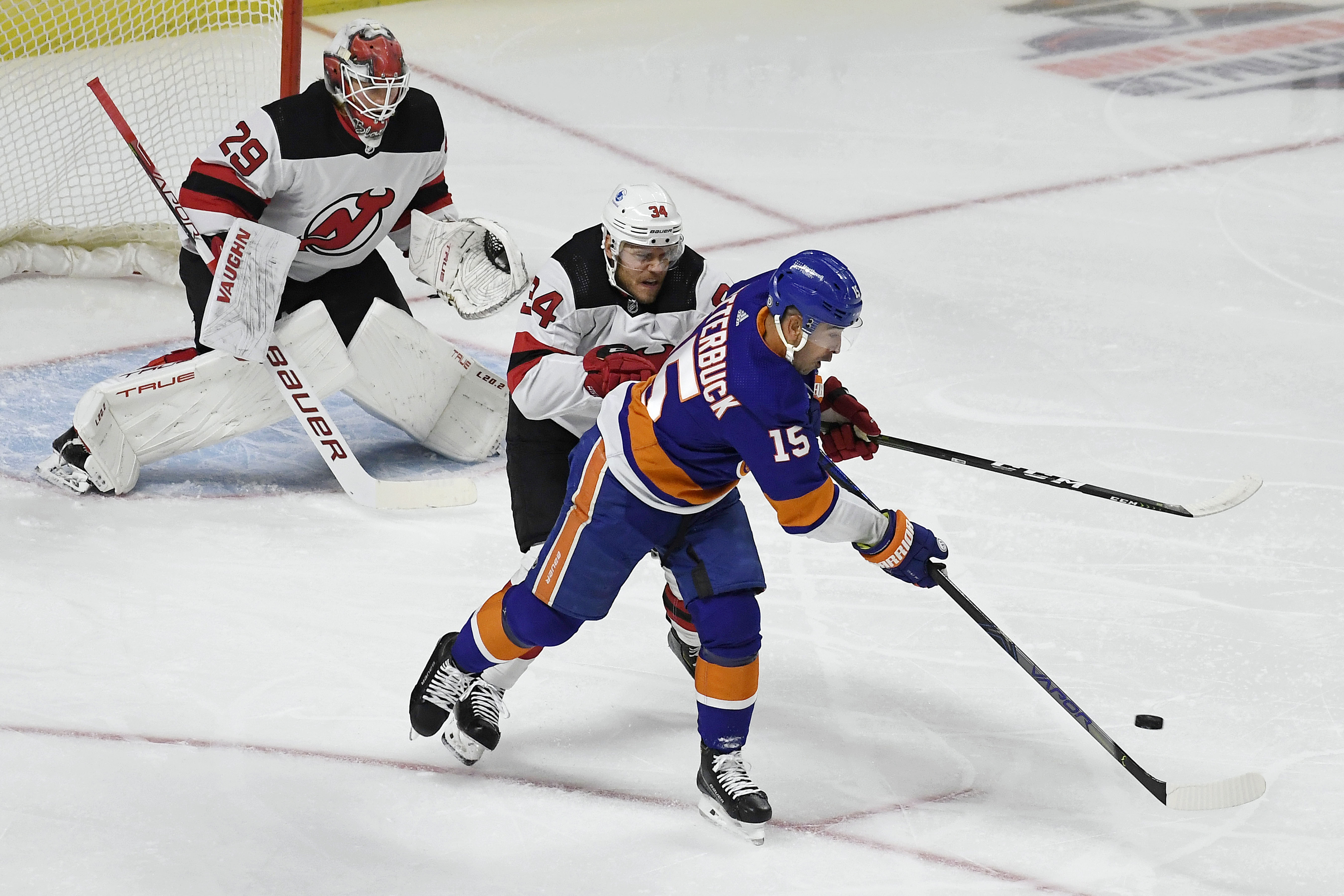 Flyers preseason schedule includes Devils, Bruins, Islanders